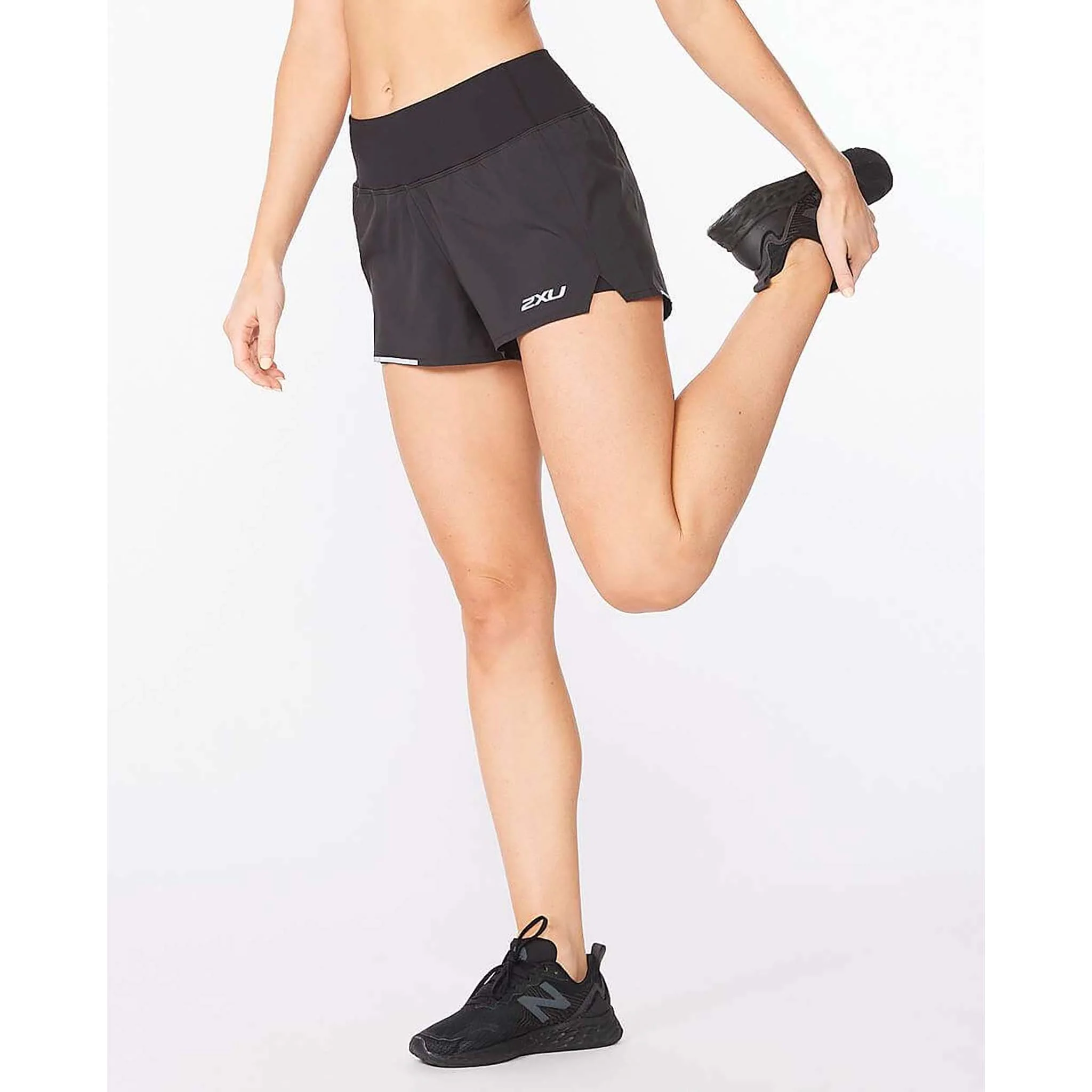 2XU Aero 3-Inch Shorts 2-en-1 de course à pied pour femme - Image 4