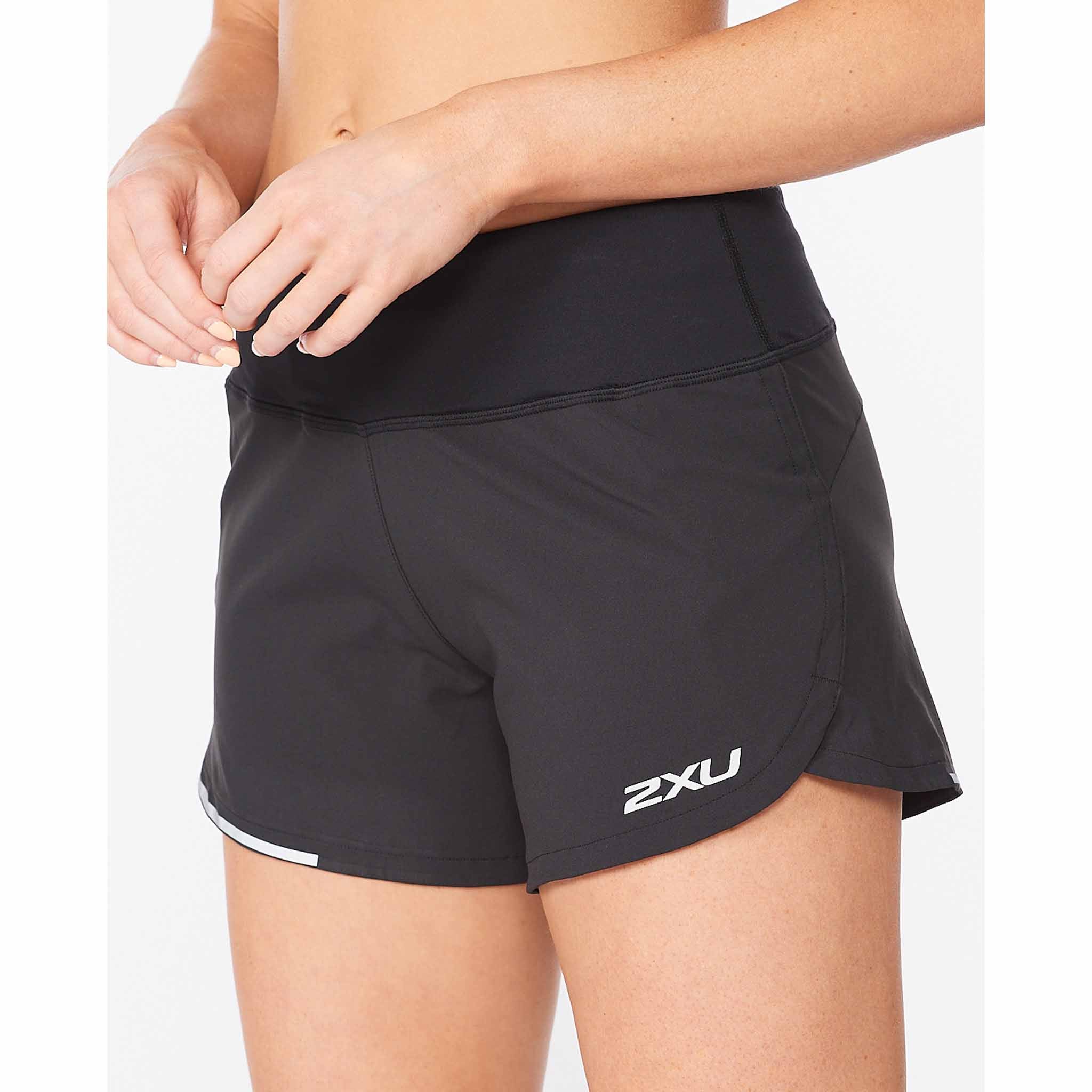 2XU Aero 4 Inch Shorts de course à pied pour femme - Image 20