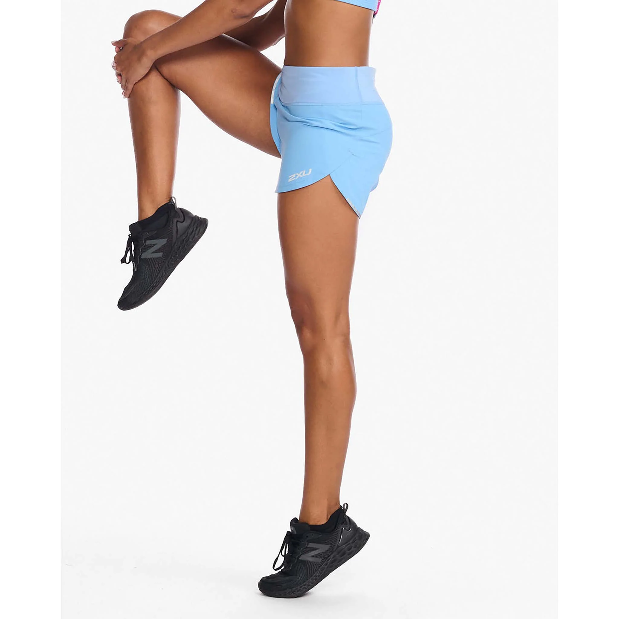 2XU Aero 4 Inch Shorts de course à pied pour femme - Image 3