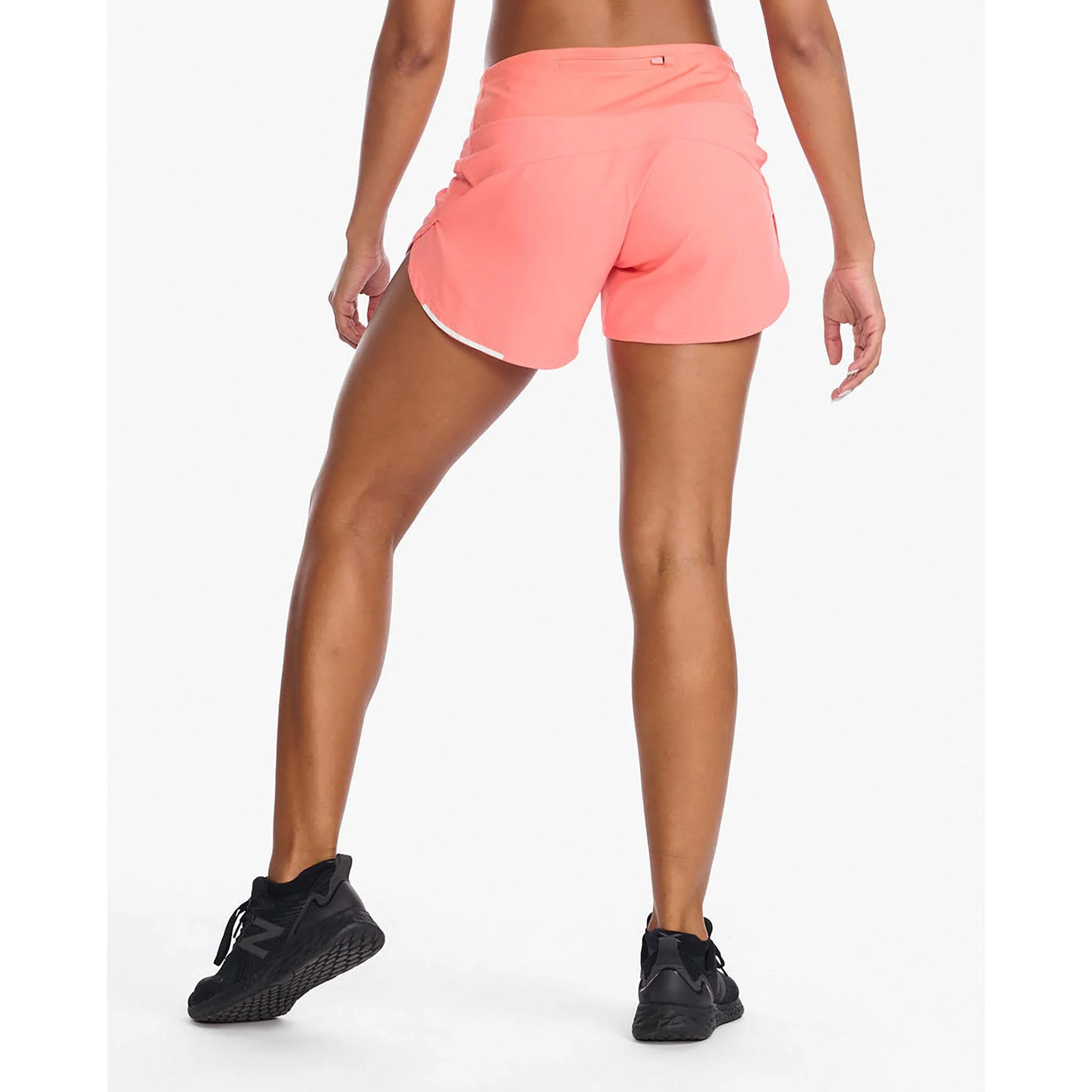 2XU Aero 4 Inch Shorts de course à pied pour femme - Image 8