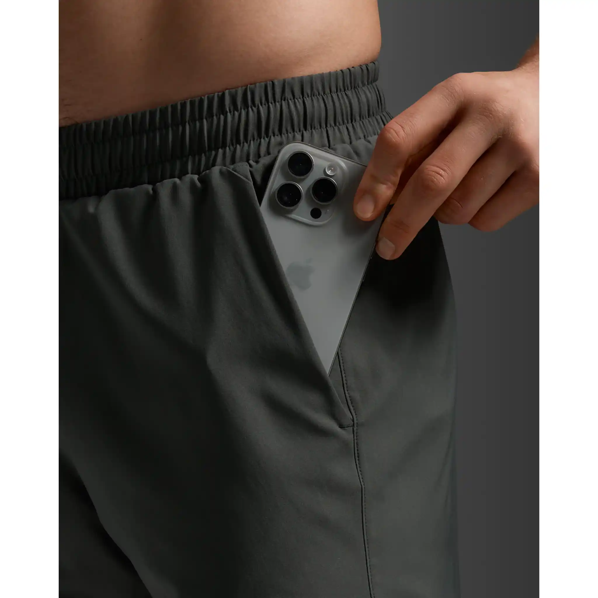 2XU Aero 5 Inch short de course à pied pour homme - Image 17