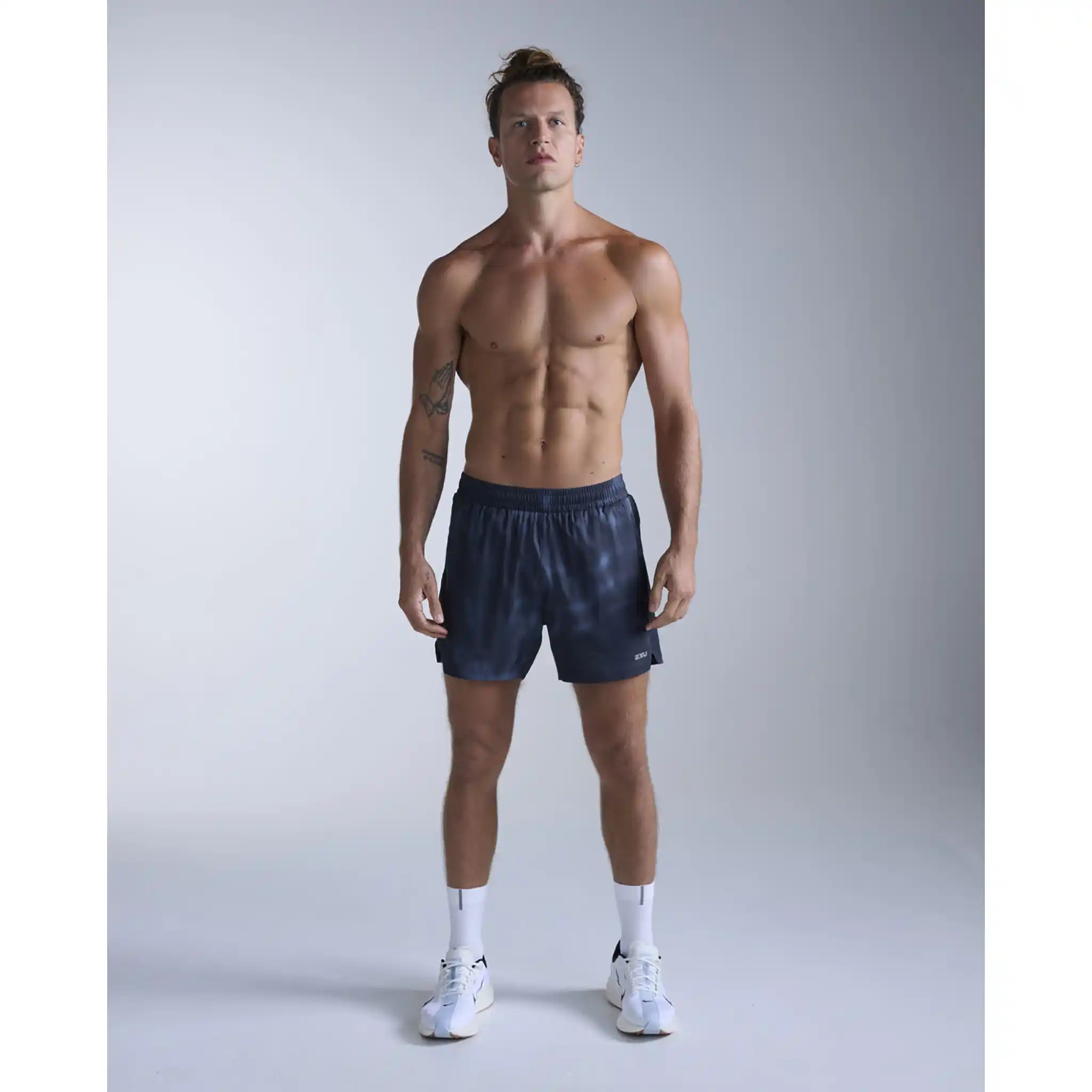 2XU Aero 5 Inch short de course à pied pour homme - Image 21