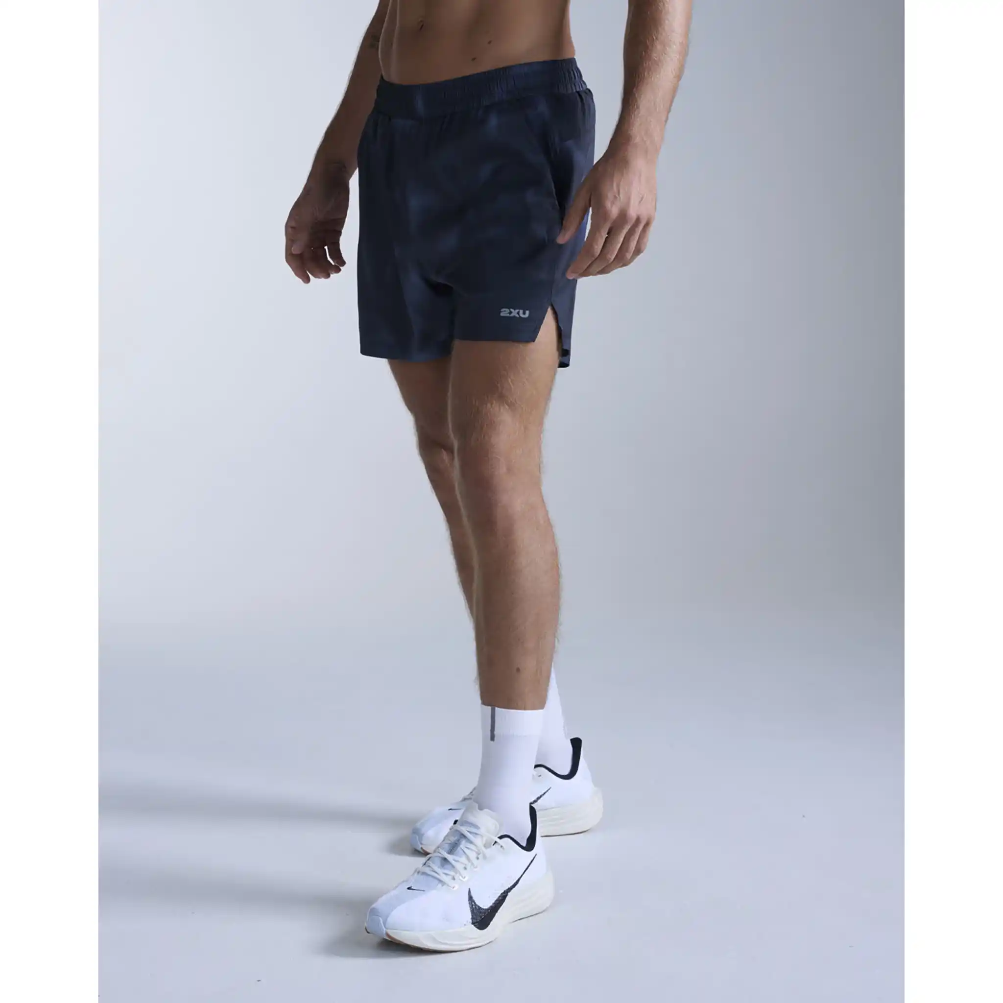 2XU Aero 5 Inch short de course à pied pour homme - Image 23