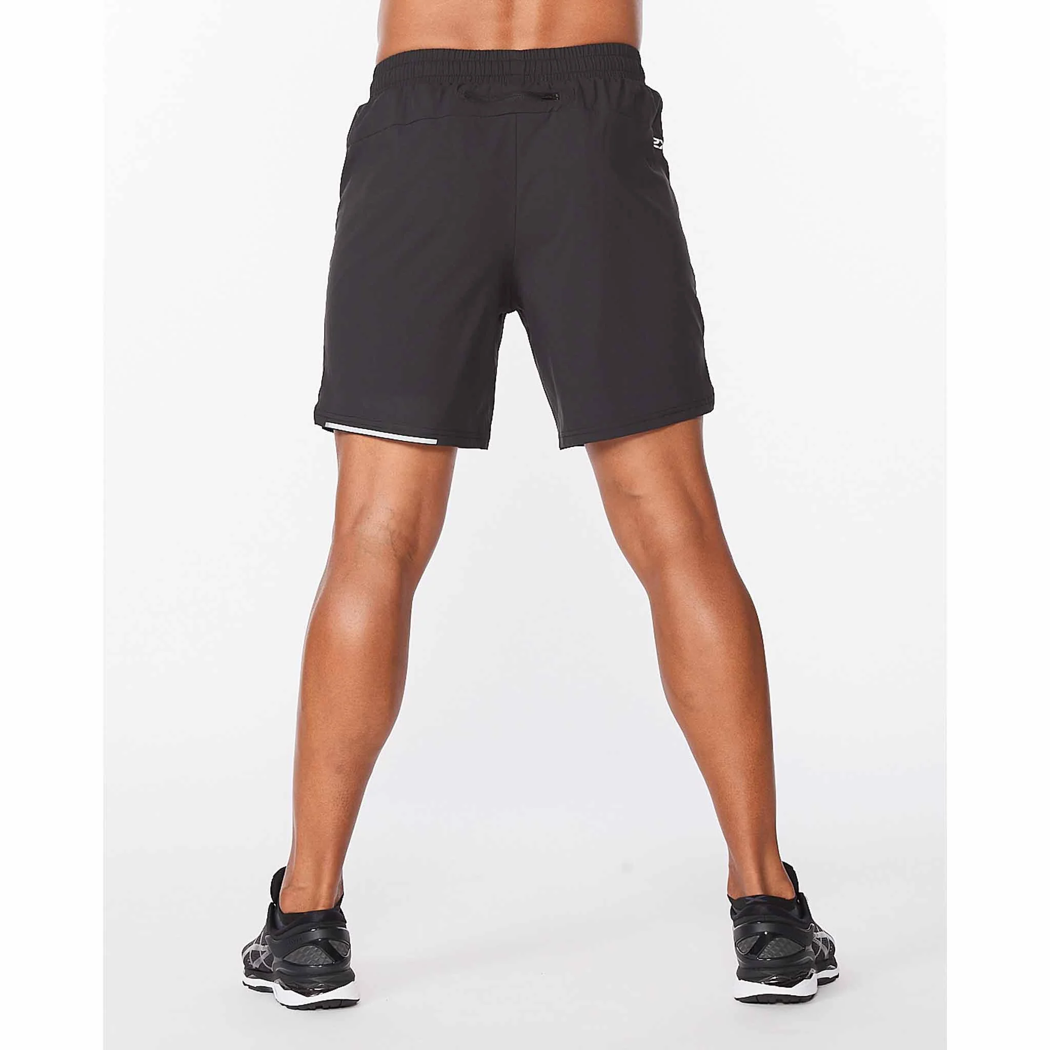 2XU Aero 7 Inch shorts de course à pied pour homme - Image 2