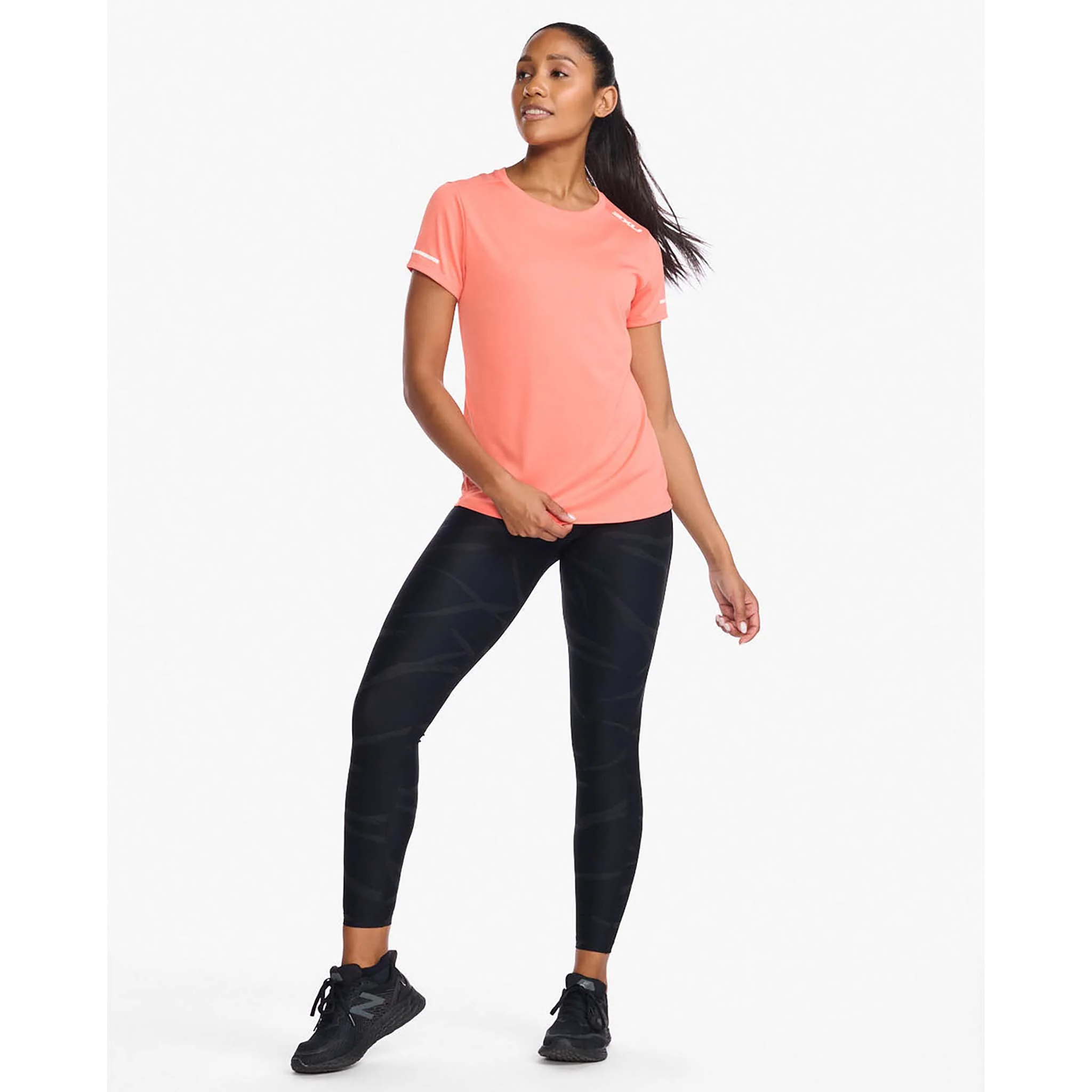 2XU Aero Tee t-shirt de course à pied pour femme - Image 16