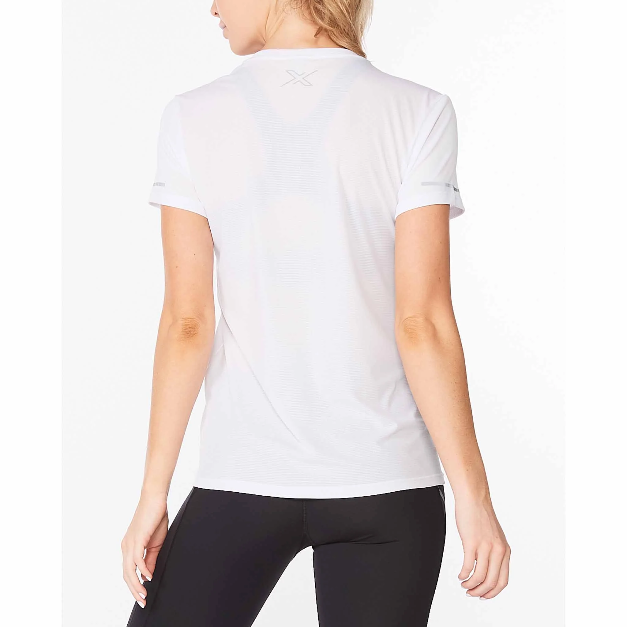 2XU Aero Tee t-shirt de course à pied pour femme - Image 30