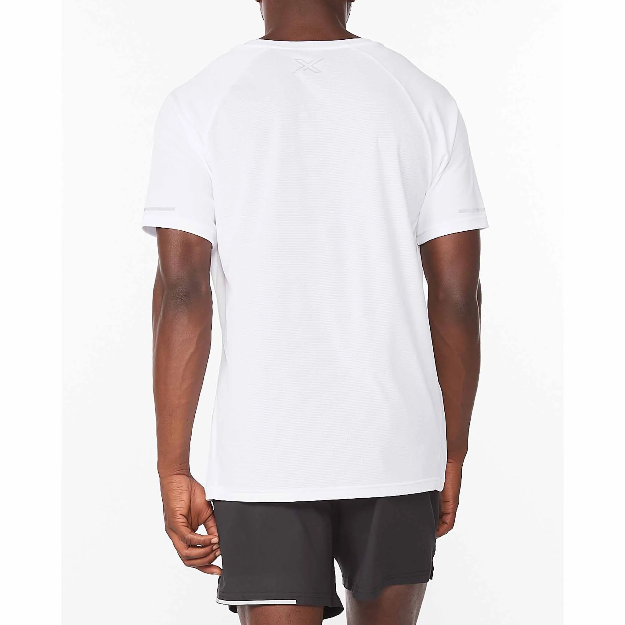 2XU Aero Tee t-shirt de course à pied pour homme - Image 19