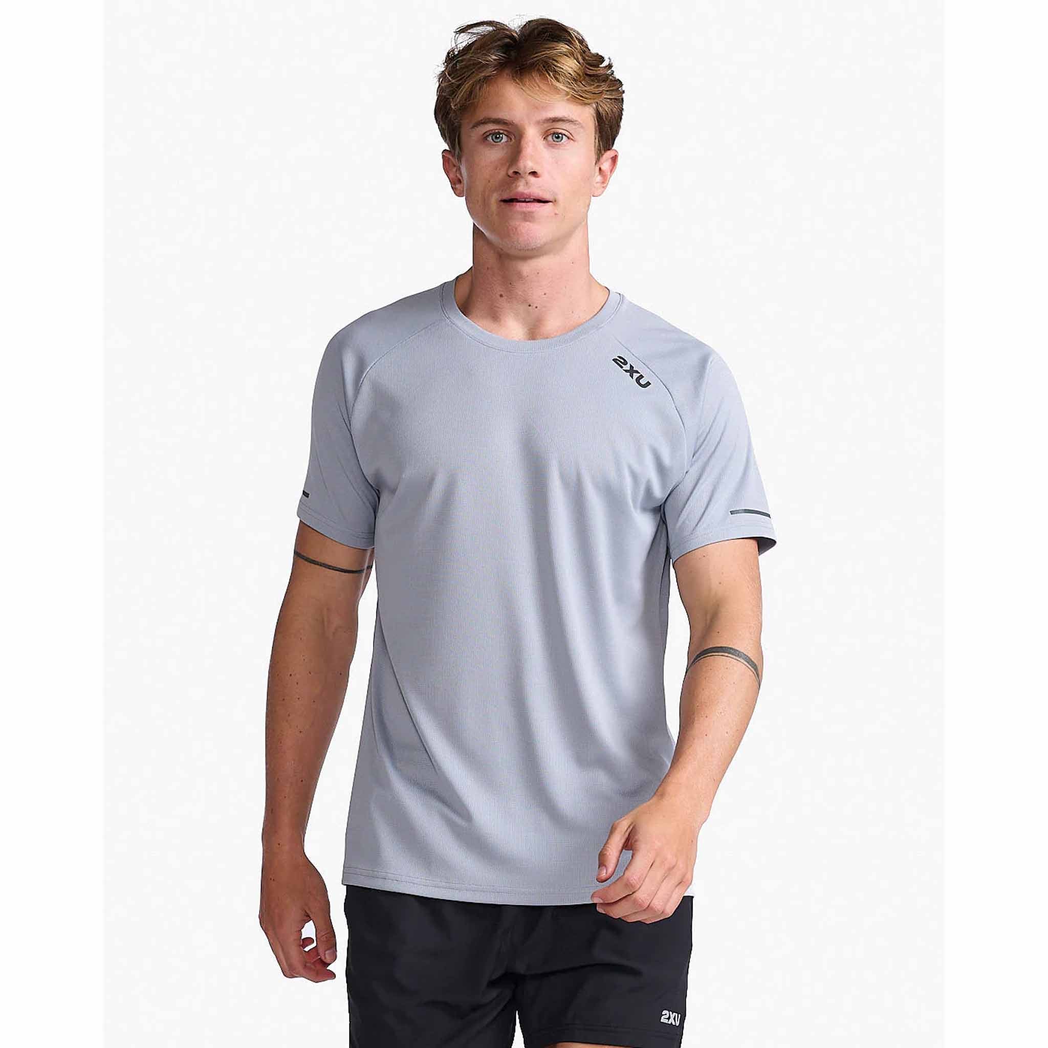 2XU Aero Tee t-shirt de course à pied pour homme - Image 23