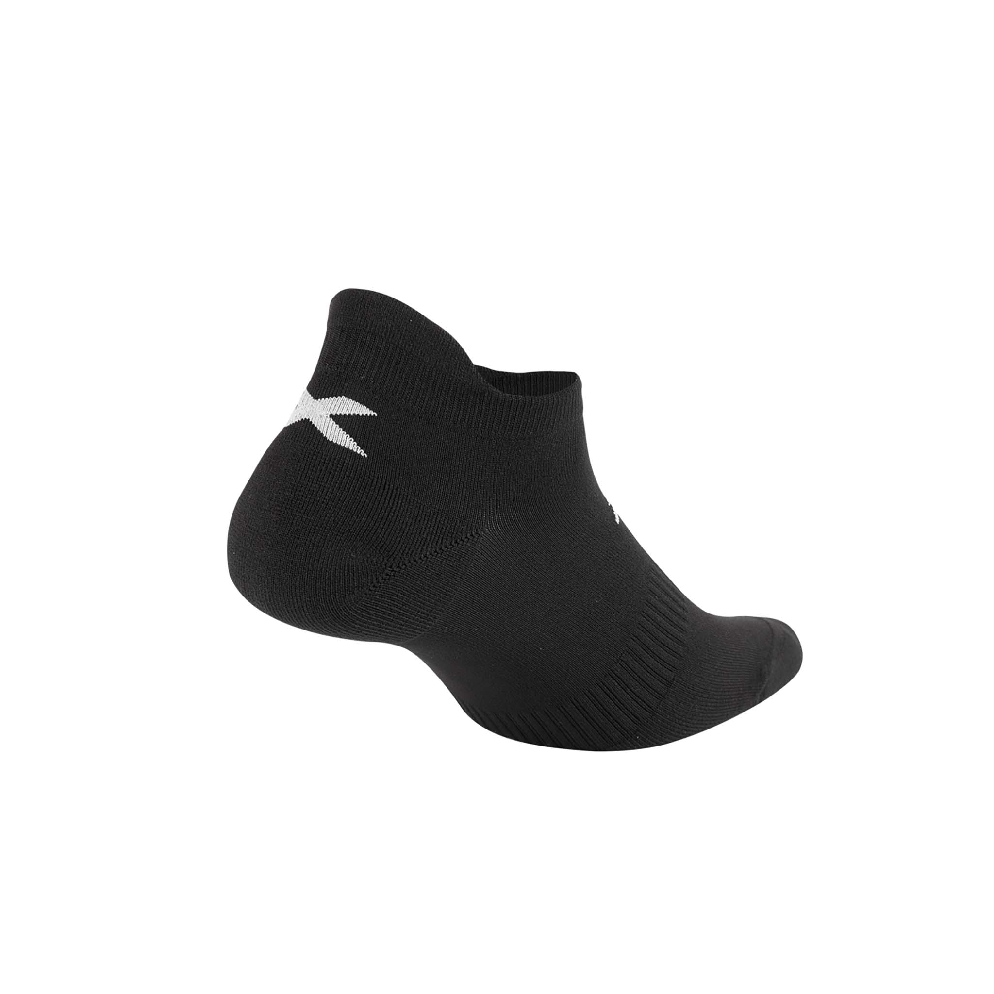 2XU Ankle Socks bas de course à pied à la cheville unisexes (paquet de 3) - Image 3