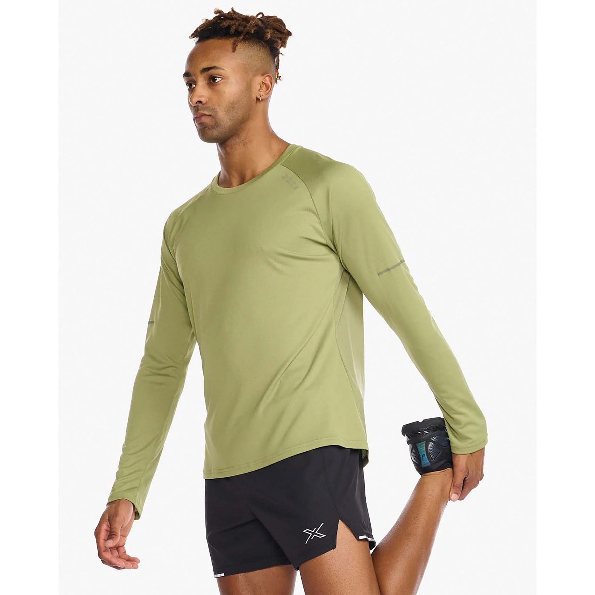 2XU chandail sport Aero L/S à manches longues pour homme - Image 2