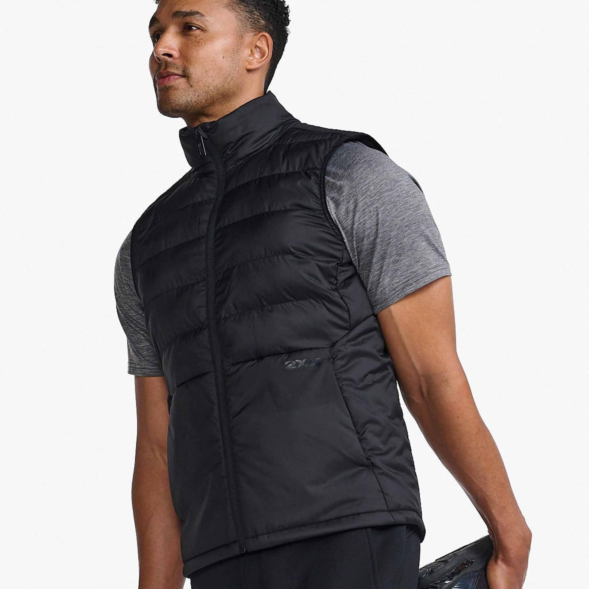 2XU Commute Packable veste de course sans manches pour homme - Image 2
