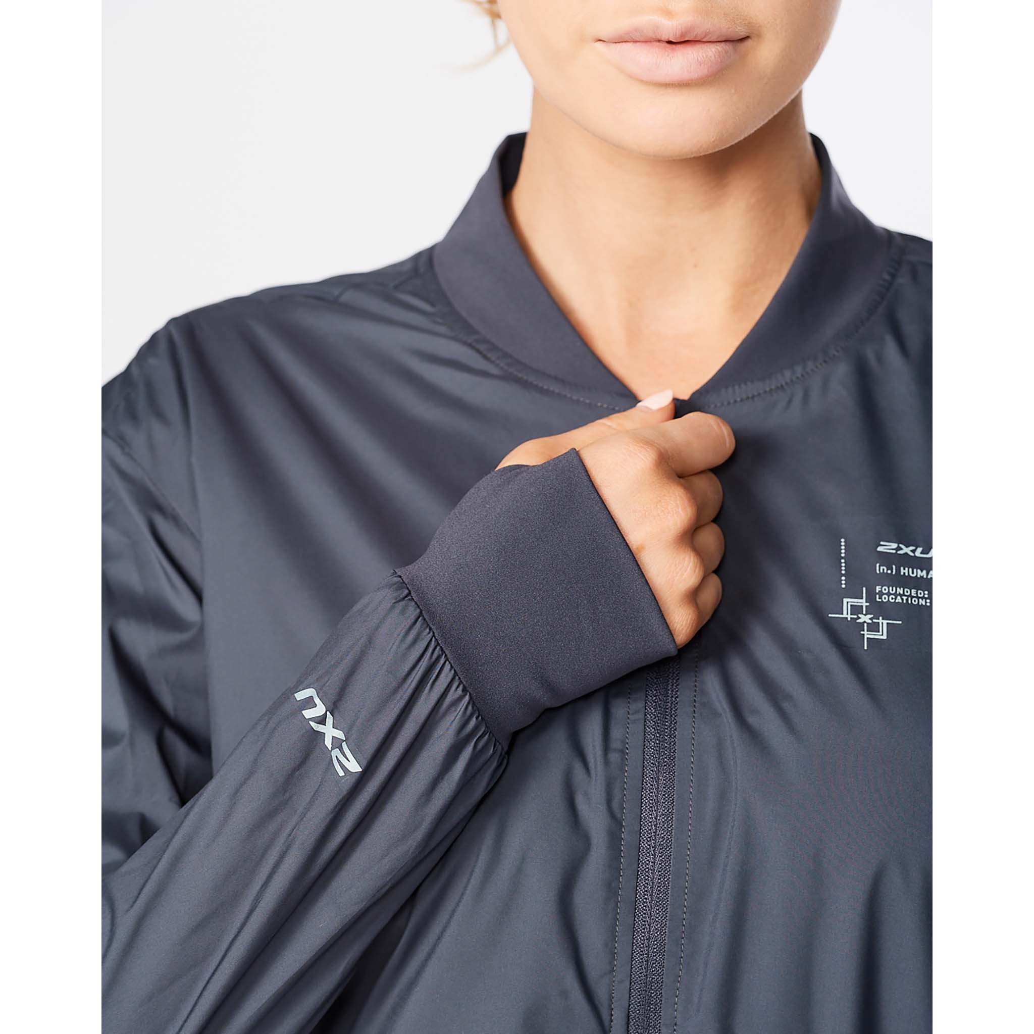 2XU coupe-vent Aero Bomber Jacket pour femme - Image 11