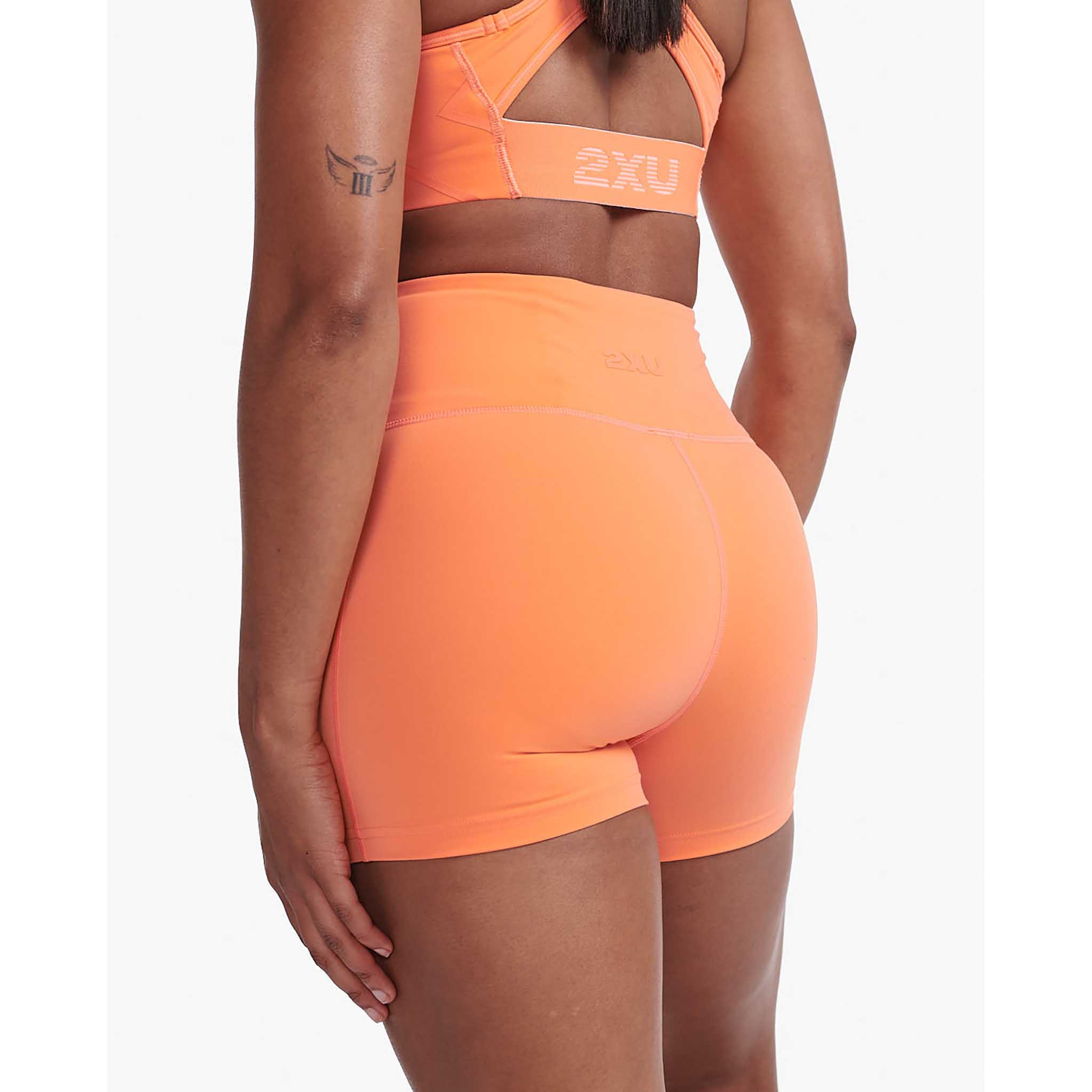 2XU Form Hi-Rise shorts cuissards sport pour femme - Image 6