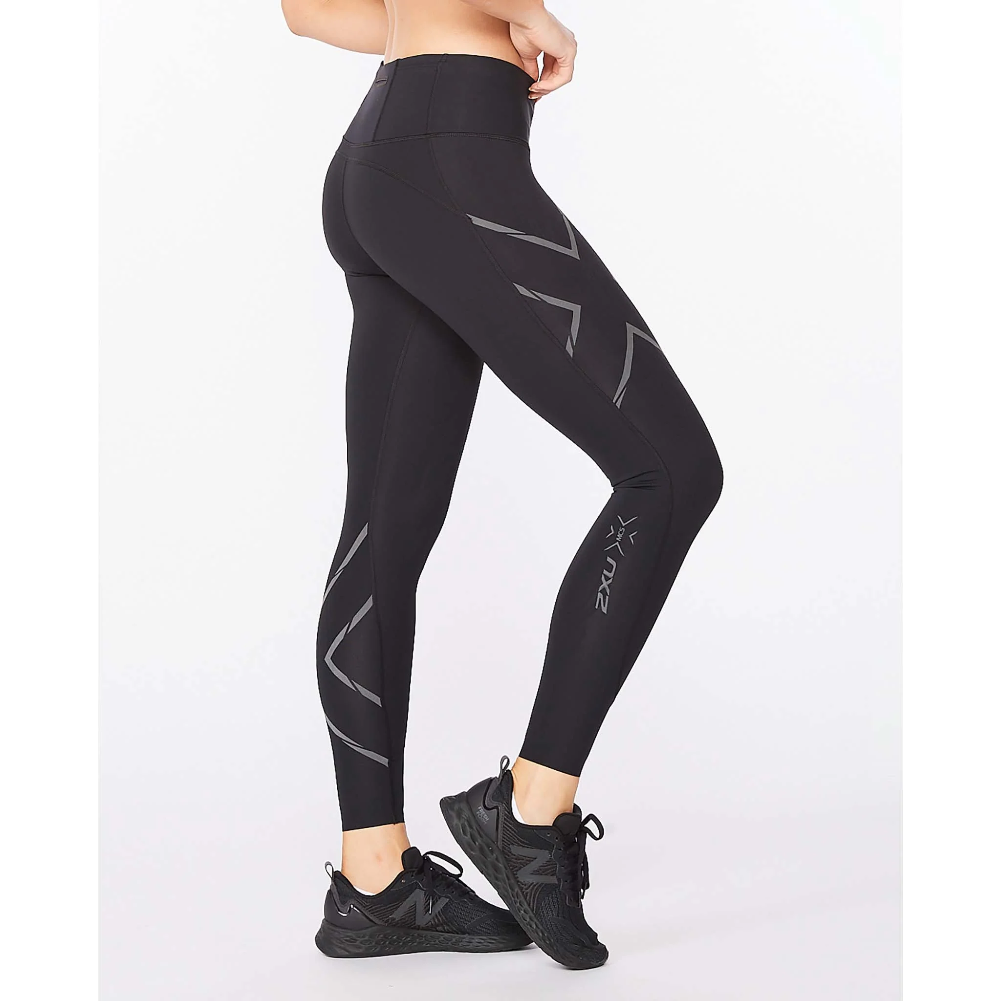 2XU Light Speed Mid-Rise Compression Tights legging compressif femme