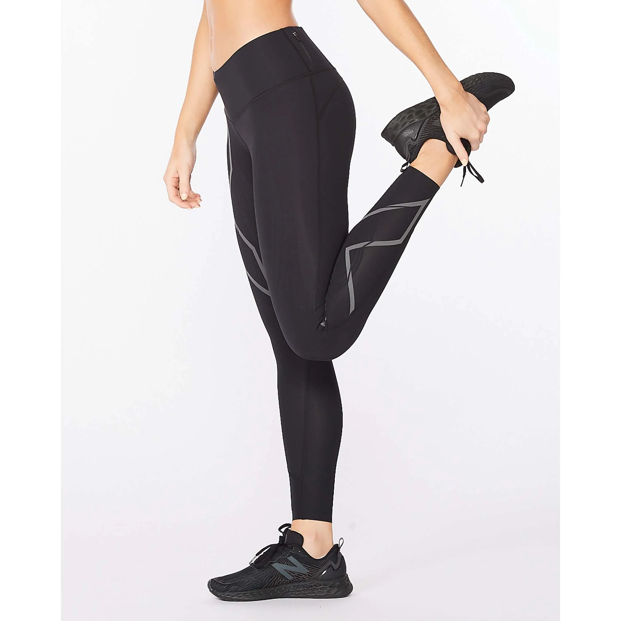 2XU Light Speed Mid-Rise Compression Tights legging compressif femme - Image 4