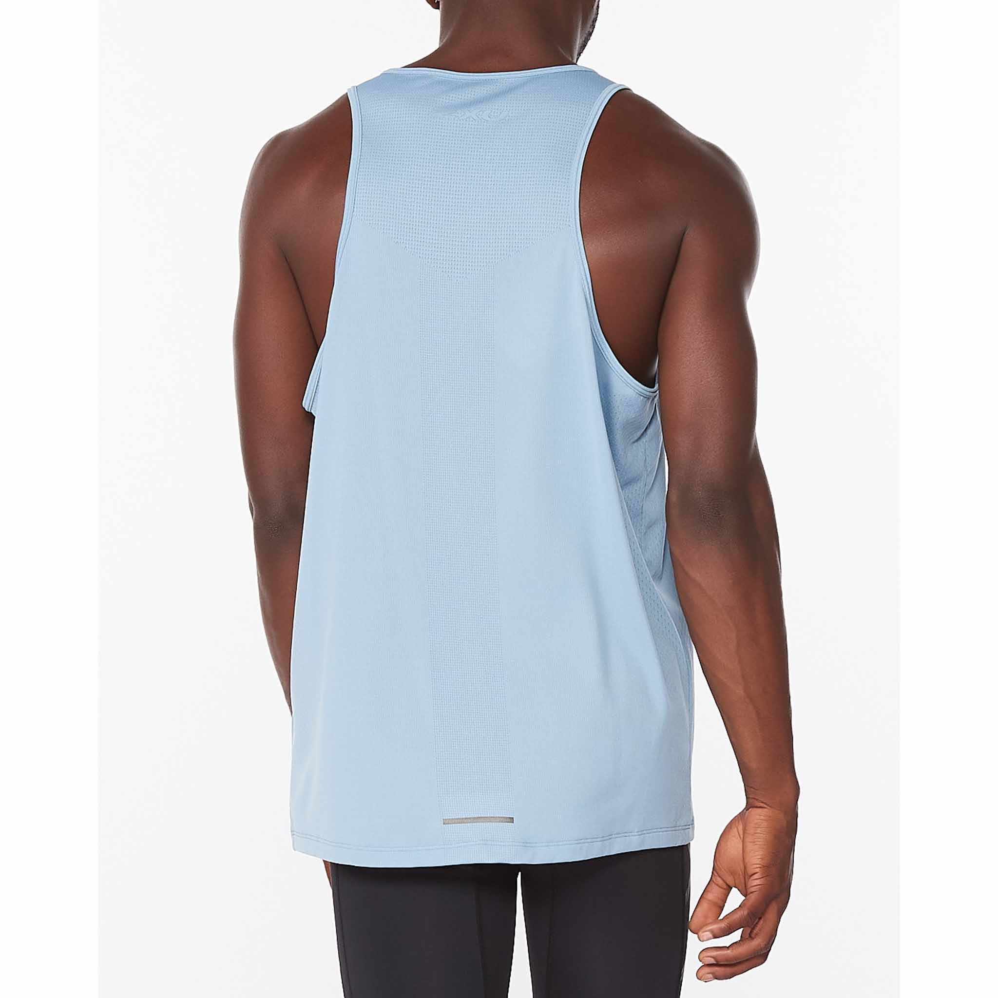 2XU Light Speed Tech Singlet maillot de corps de course pour homme - Image 3