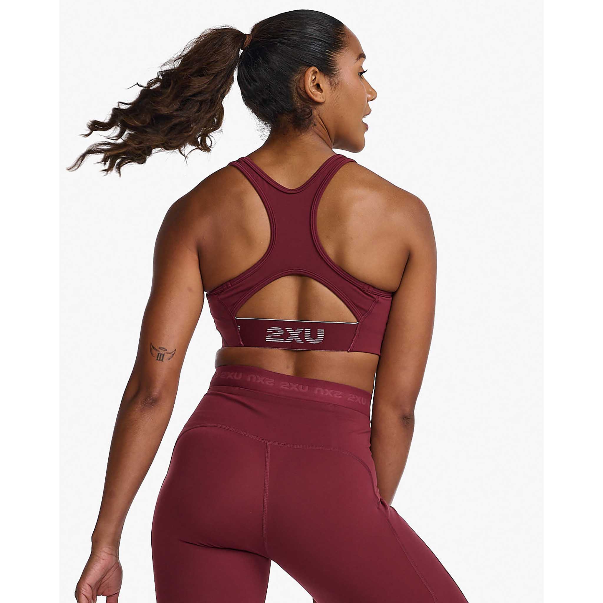 2XU Motion Racerback brassière de sport - Image 3