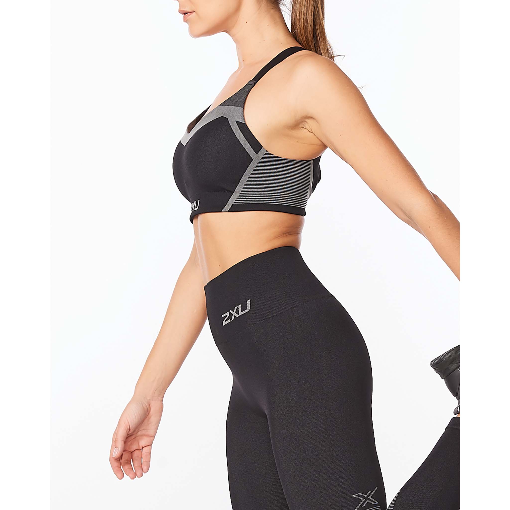 2XU Motion Tech Bra soutien-gorge sport femme - Image 3