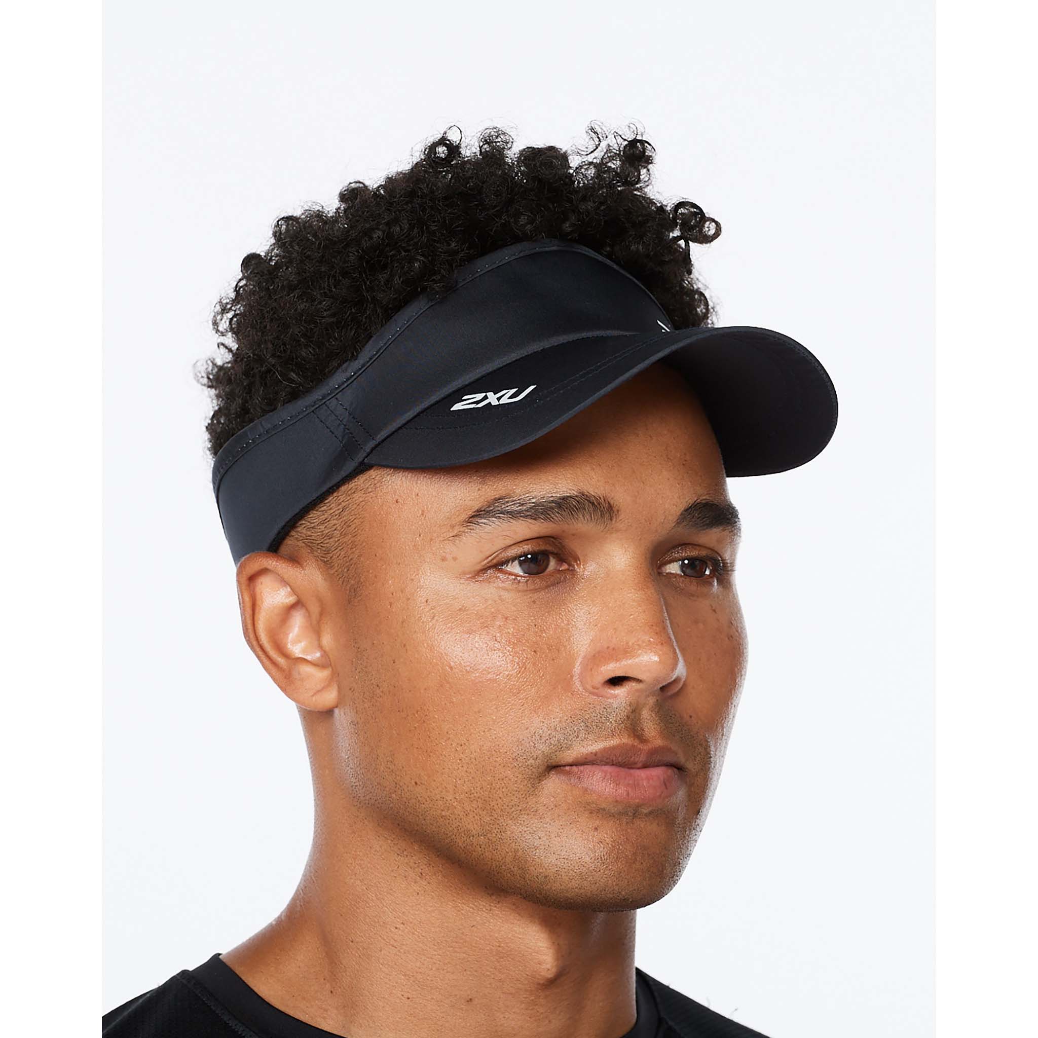 2XU Run Visor casquette visière de course à pied unisexe - Image 7