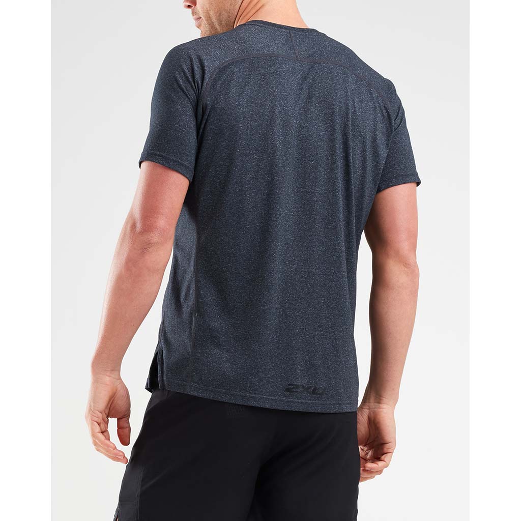2XU Training T-shirt de course à pied pour homme - Image 2