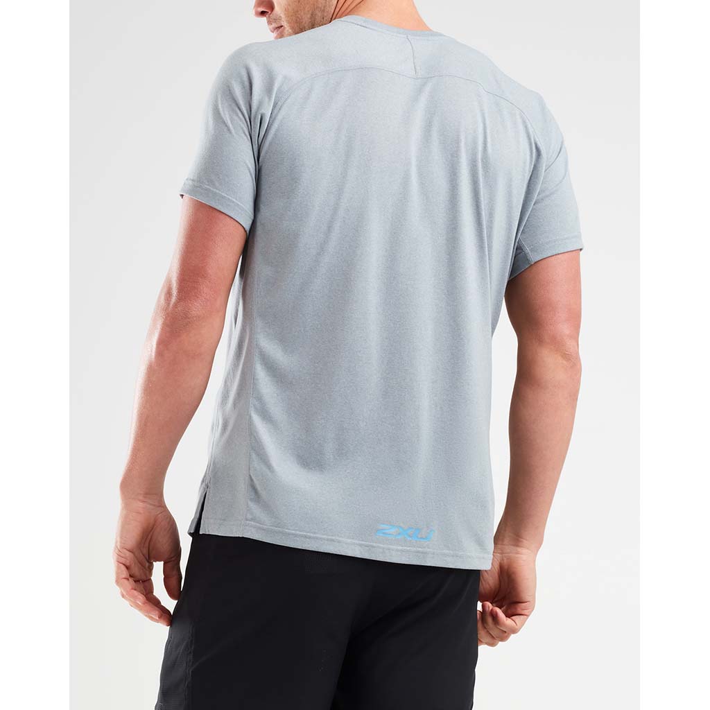 2XU Training T-shirt de course à pied pour homme - Image 7
