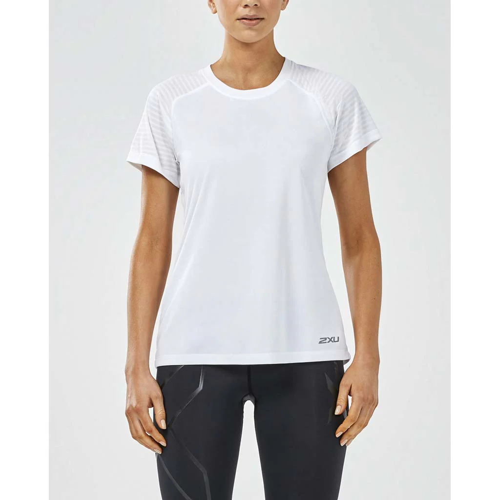 2XU XVent t-shirts sport à manches courtes pour femme - Image 2