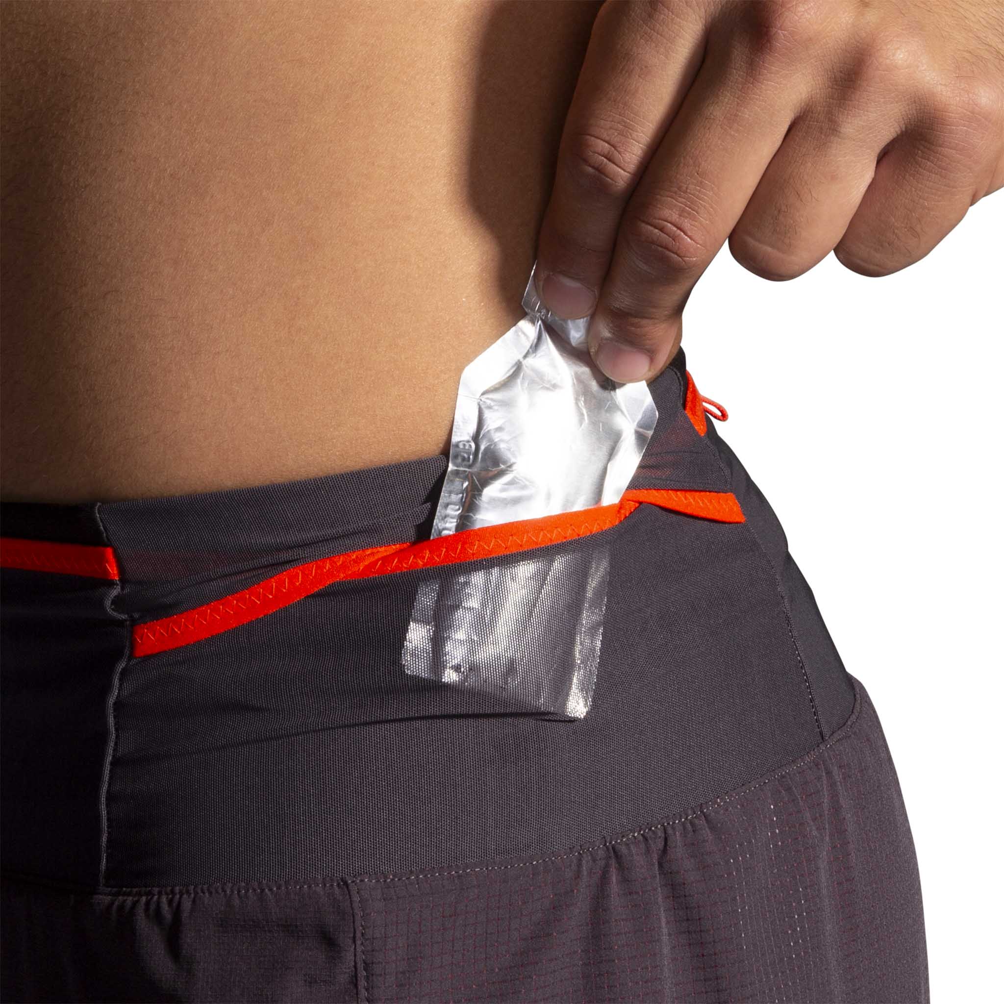 Brooks High Point short de course à pied 5 po 2-en-1 2.0 pour homme - Image 19