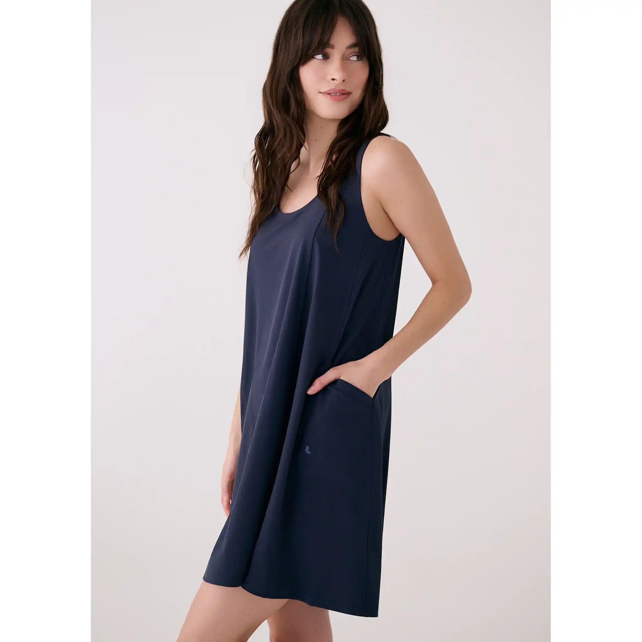 Lolë Robe Olivie Swing - Image 6