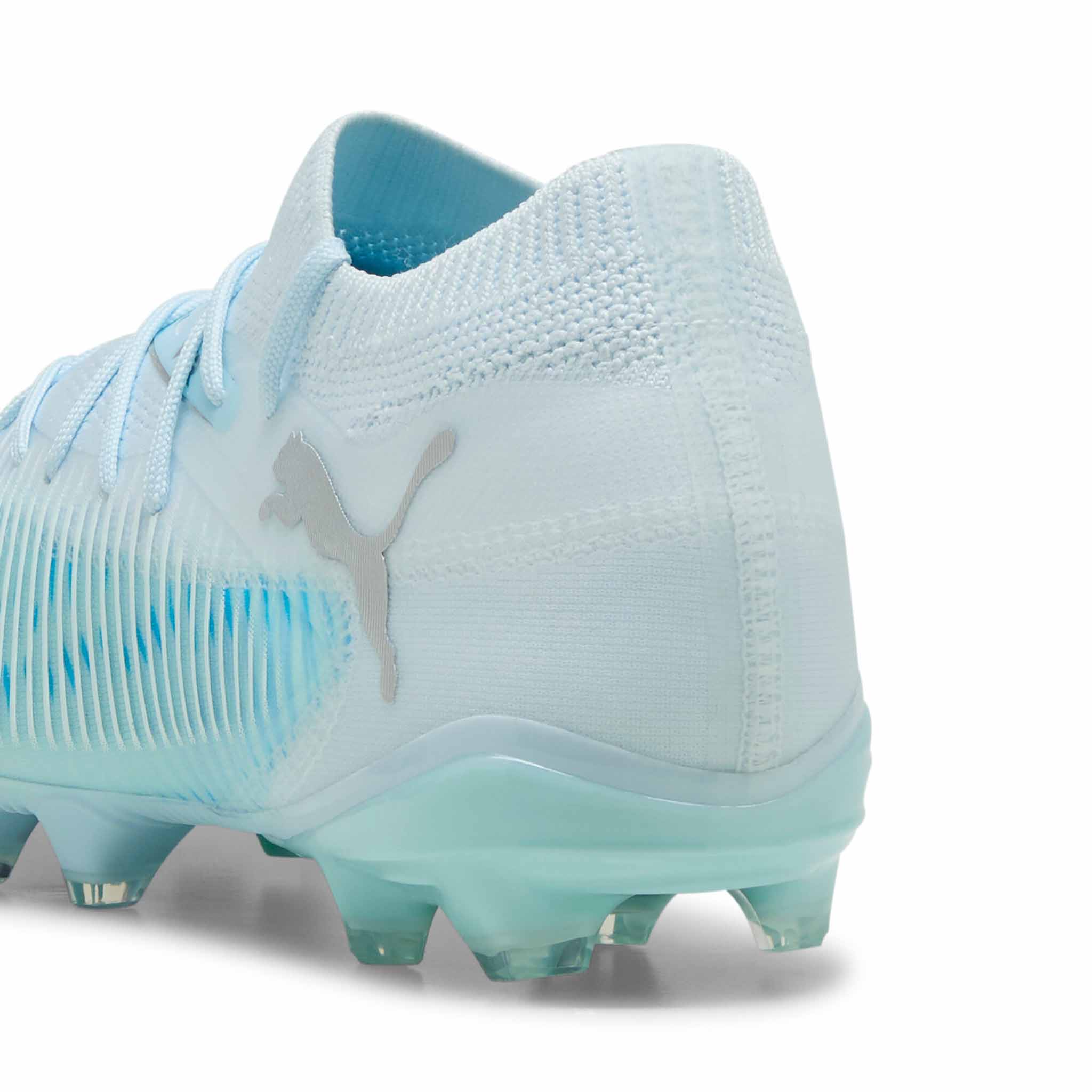 Puma Future 8 Match Light Up FG/AG Wn's chaussures de soccer a crampons pour femme - Image 6