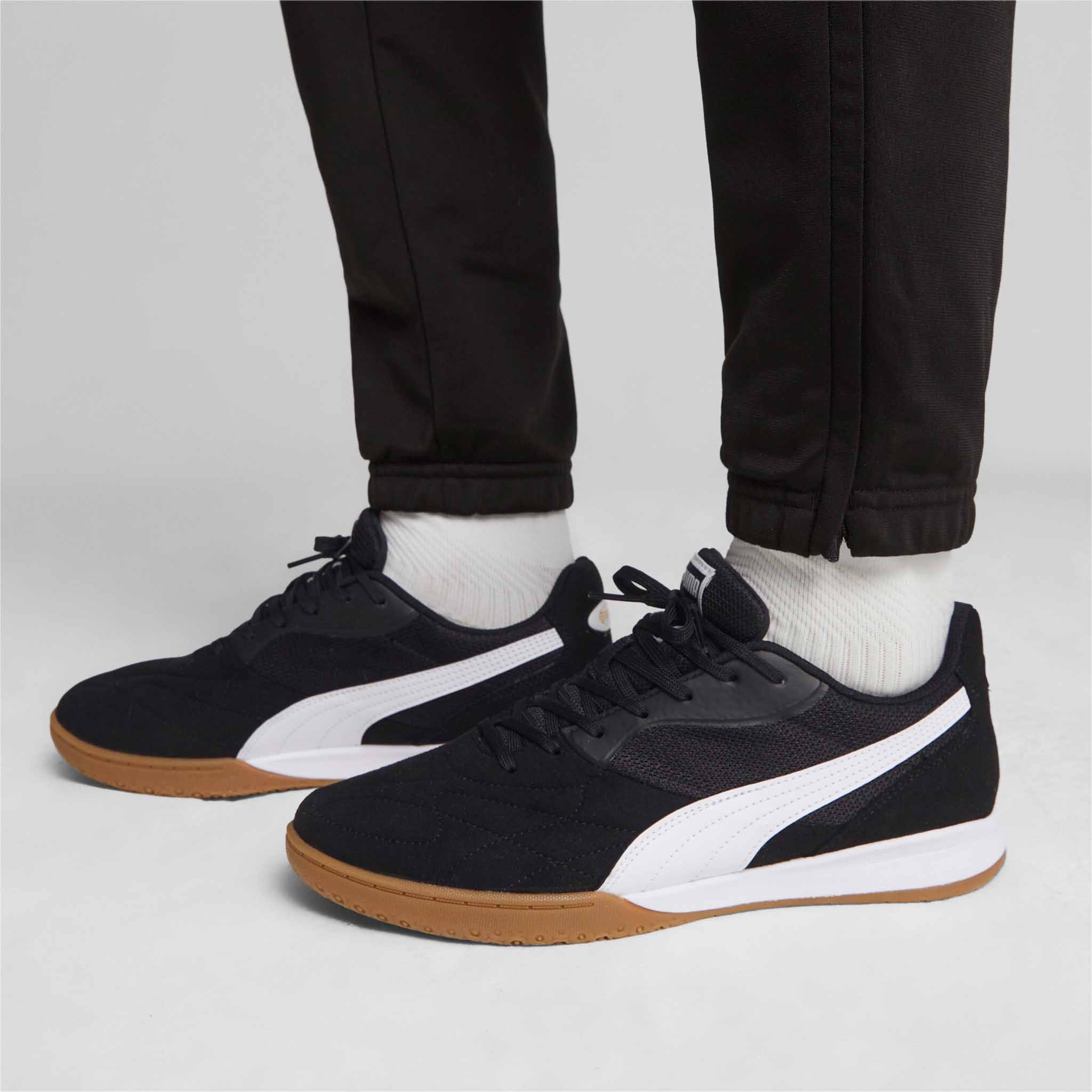 Puma King Top IT chaussures de soccer intérieur - Image 5