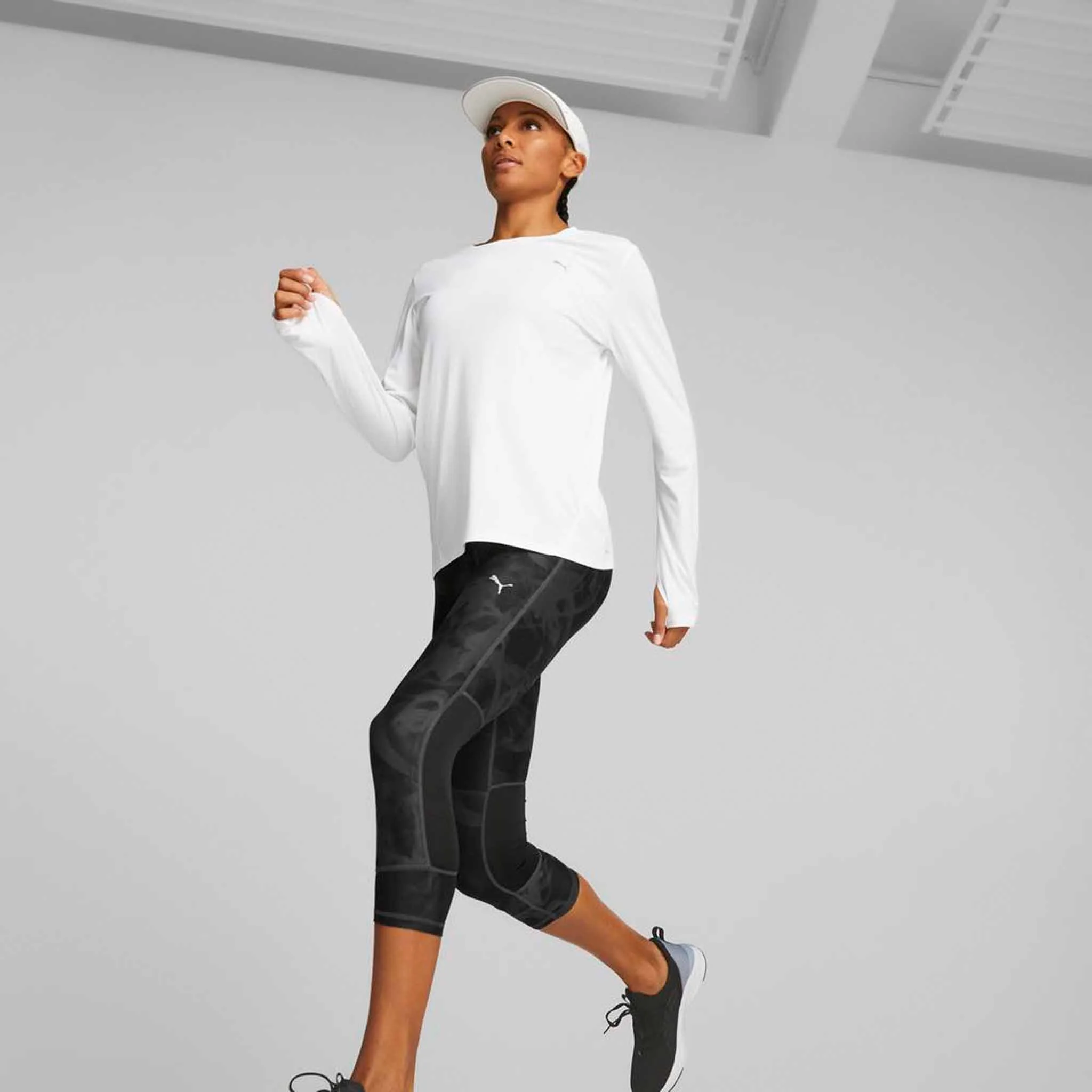 Puma Run Favorite chandail course à pied à manches longues pour femme - Image 13