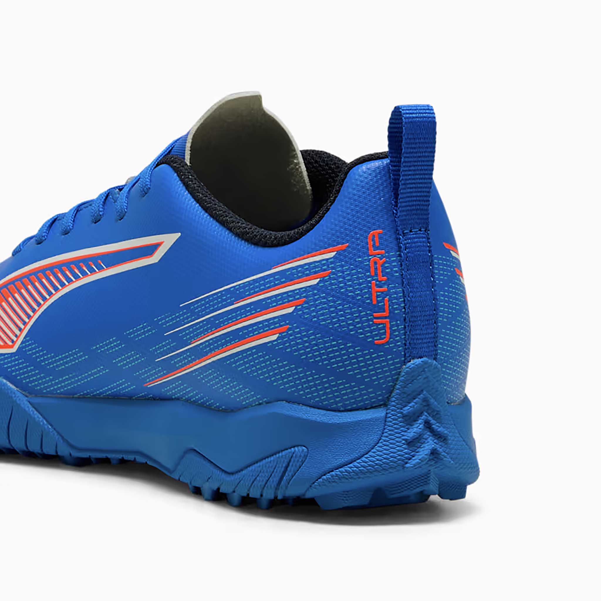 Puma Ultra 6 Play TT chaussures de soccer turf junior - Image 5