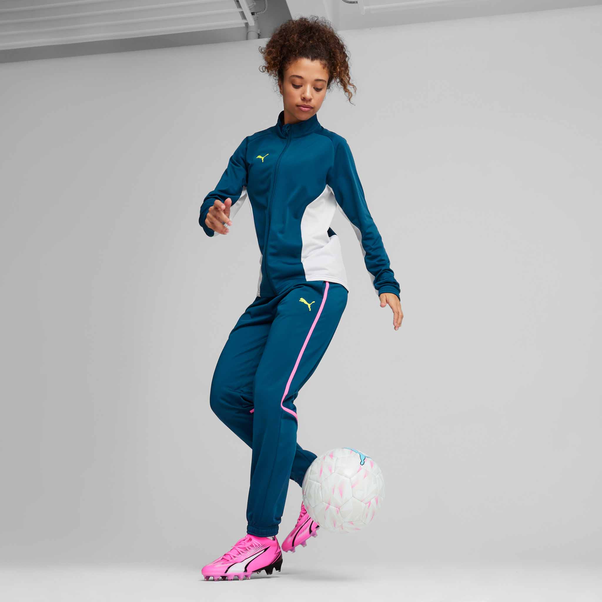 Puma Ultra Match FG/AG Wn's chaussures de soccer à crampons pour femme - Image 6