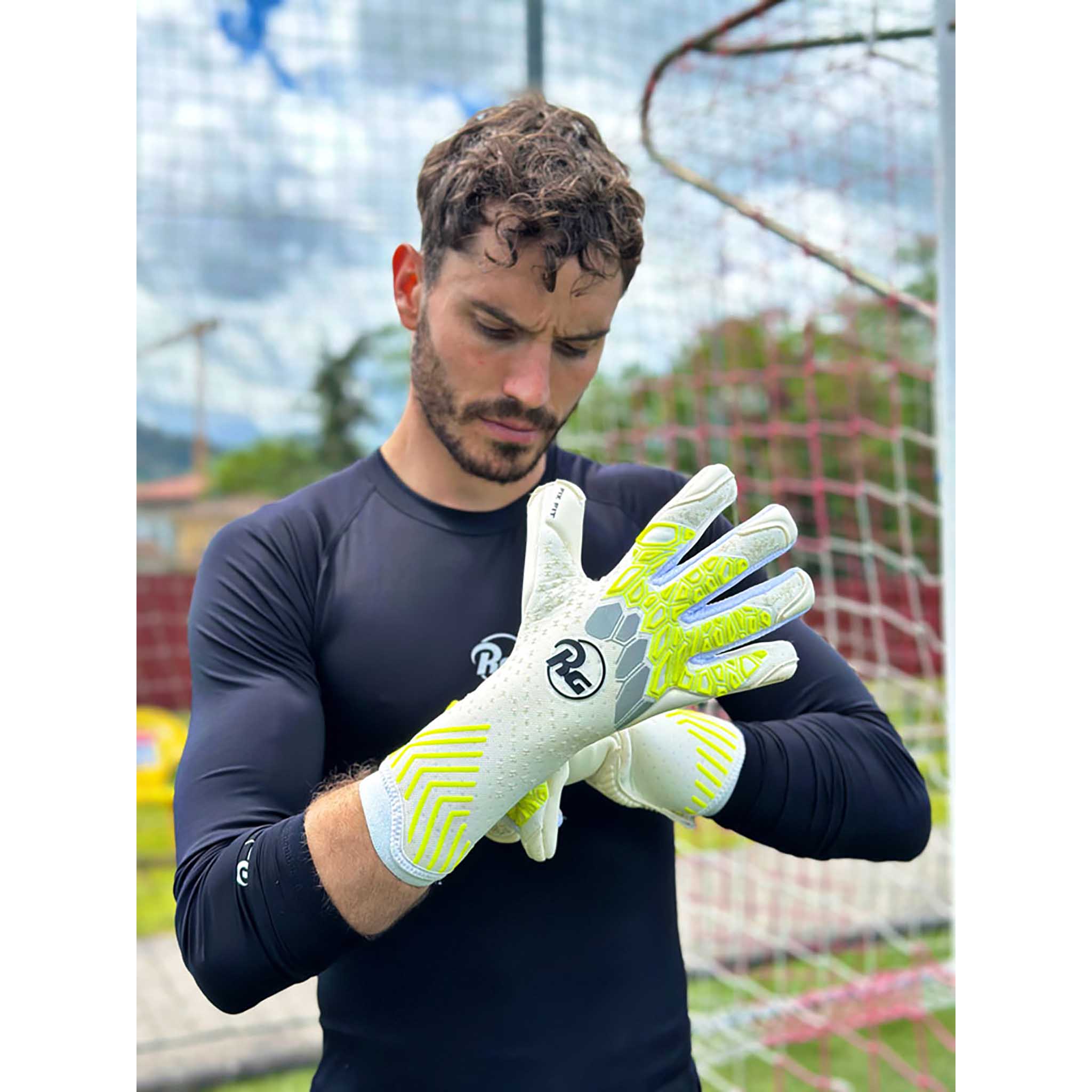 RG Goalkeeper Gloves Aversa gants de gardien de but de soccer - Image 5