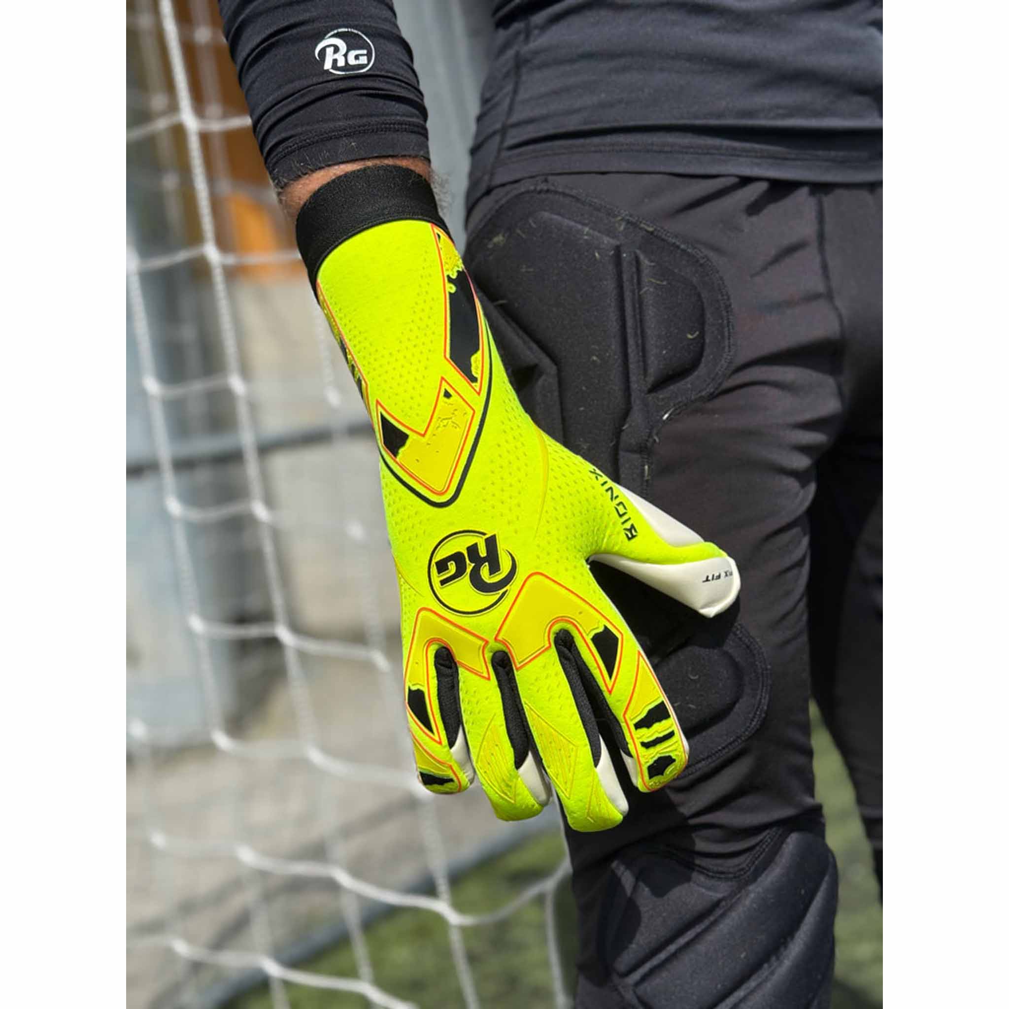 RG Goalkeeper Gloves Bionix 2025-2026 gants de gardien de but de soccer - Image 9
