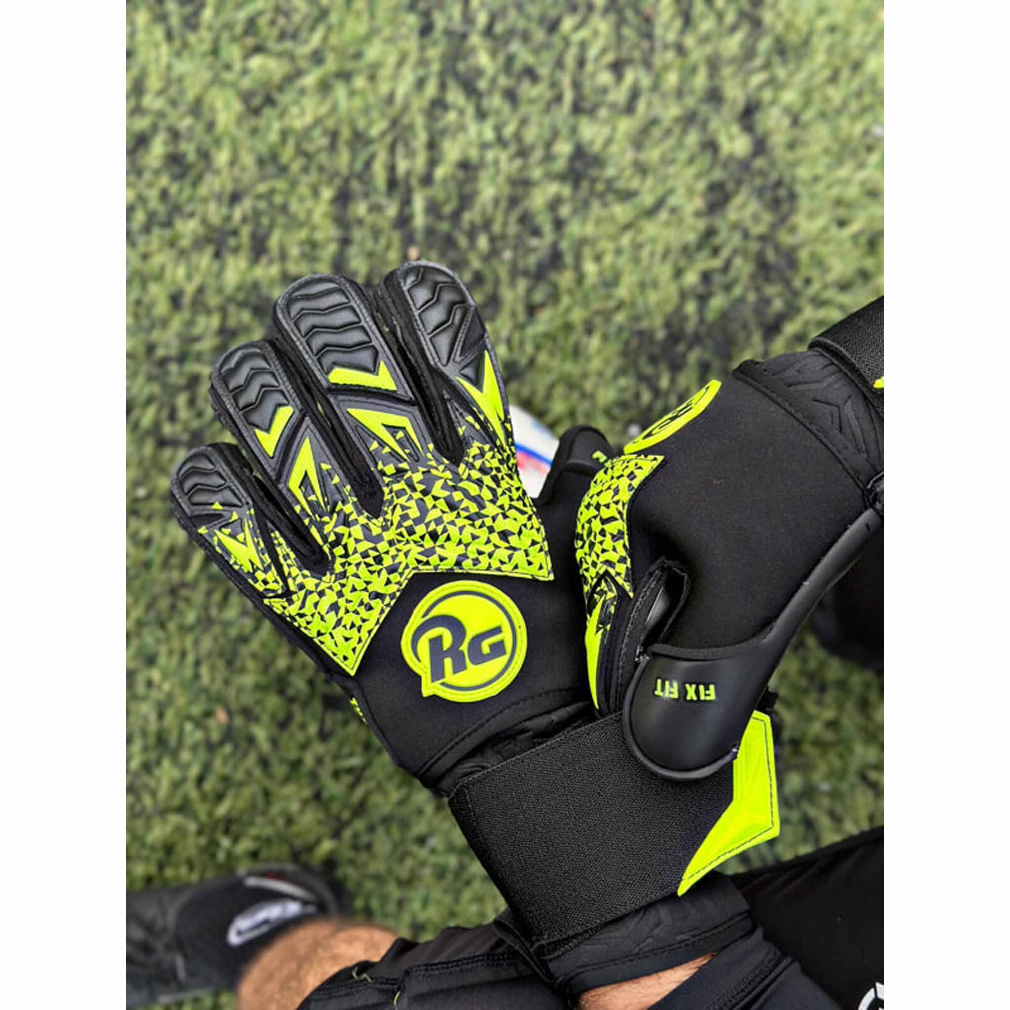 RG Goalkeeper gloves Tuanis Gants de gardien de but de soccer - Image 13