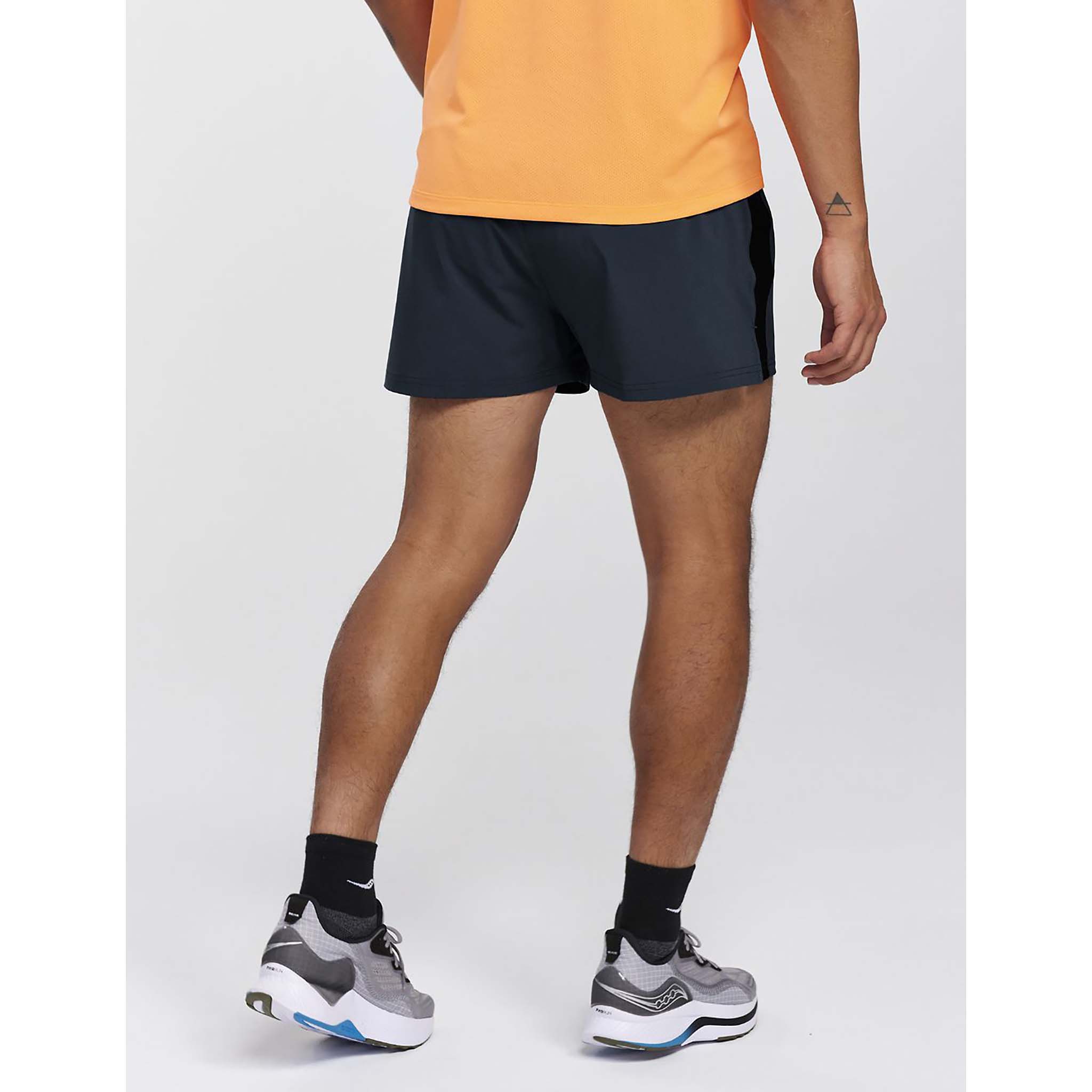 Saucony Outpace 3-Inch short de course à pied homme - Image 4