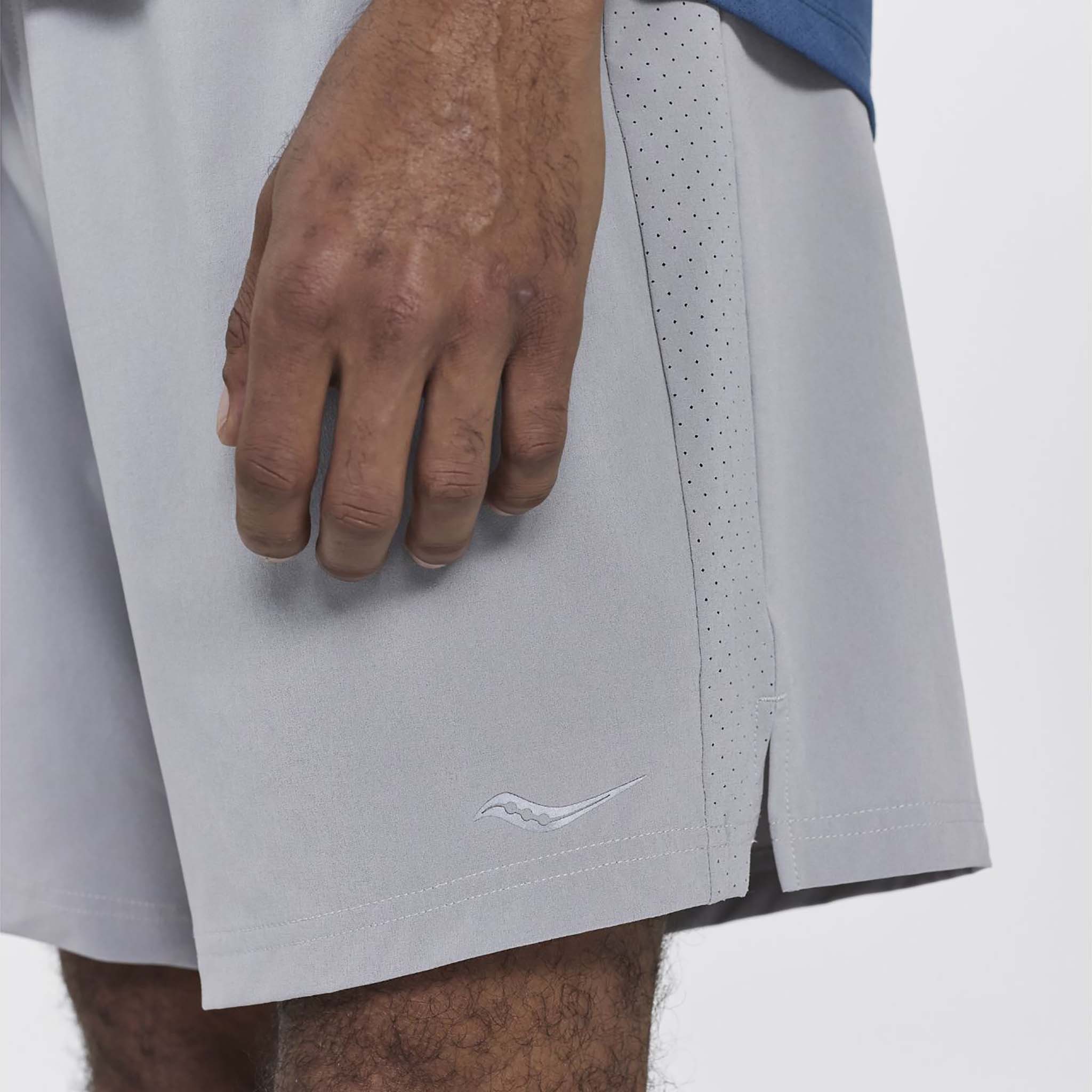 Saucony Outpace 7-Inch short de course à pied homme - Image 3