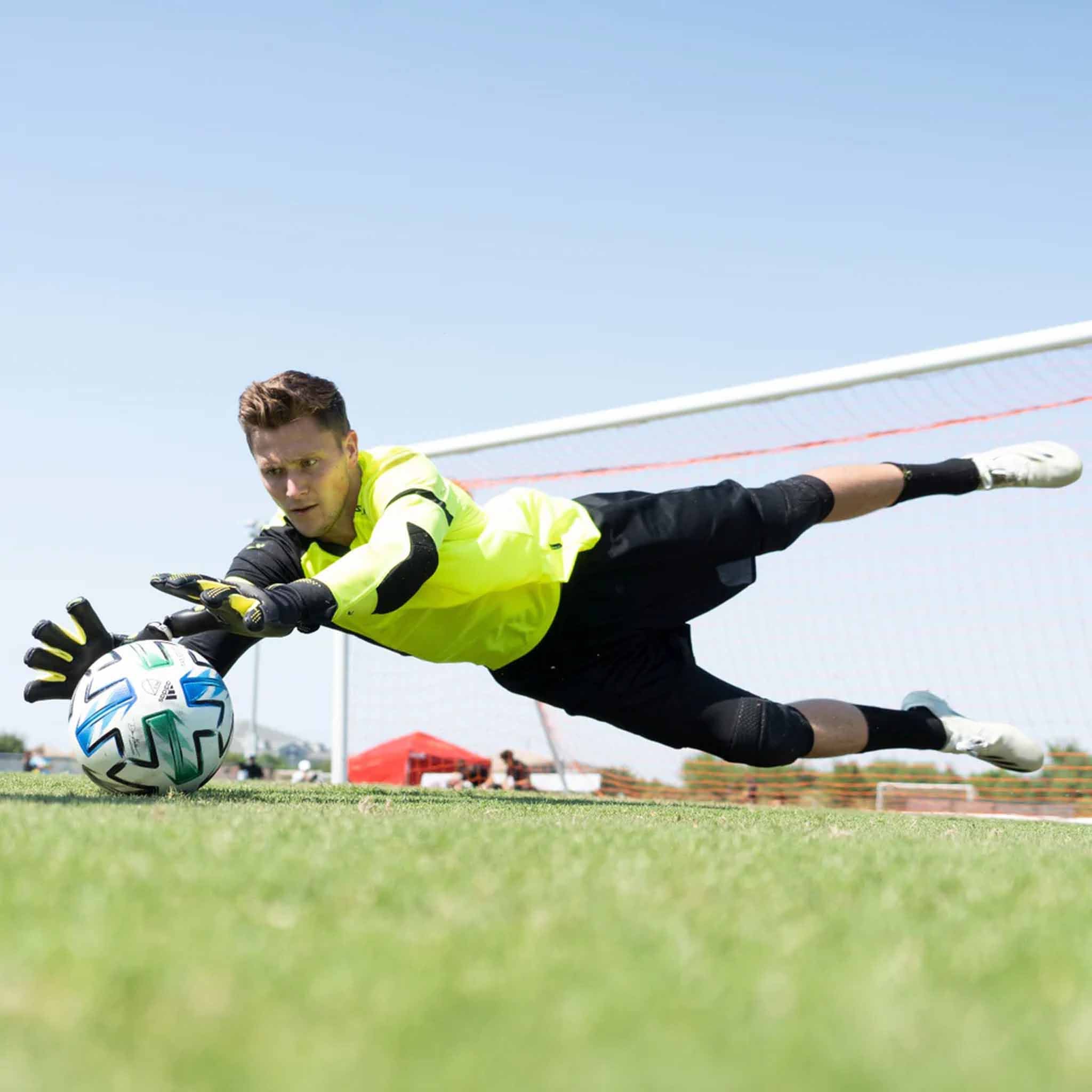 Storelli Silencer Menace gants de gardien de but de soccer - Image 5