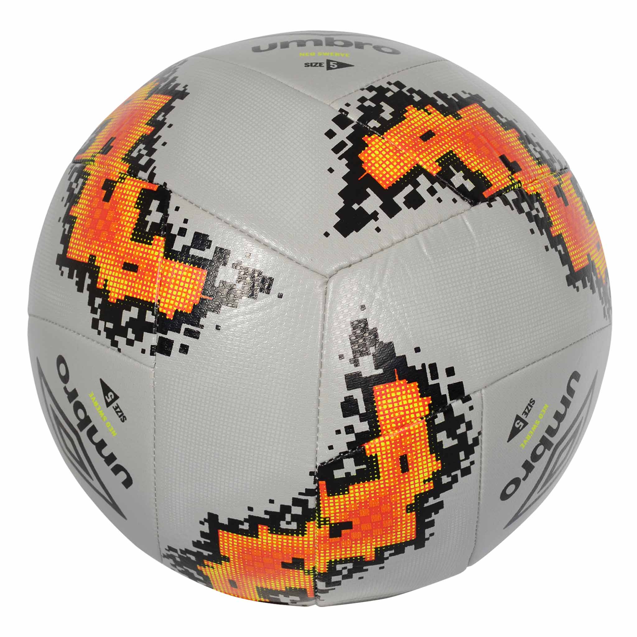 Umbro Neo Swerve ballon de soccer d'entrainement - Image 2