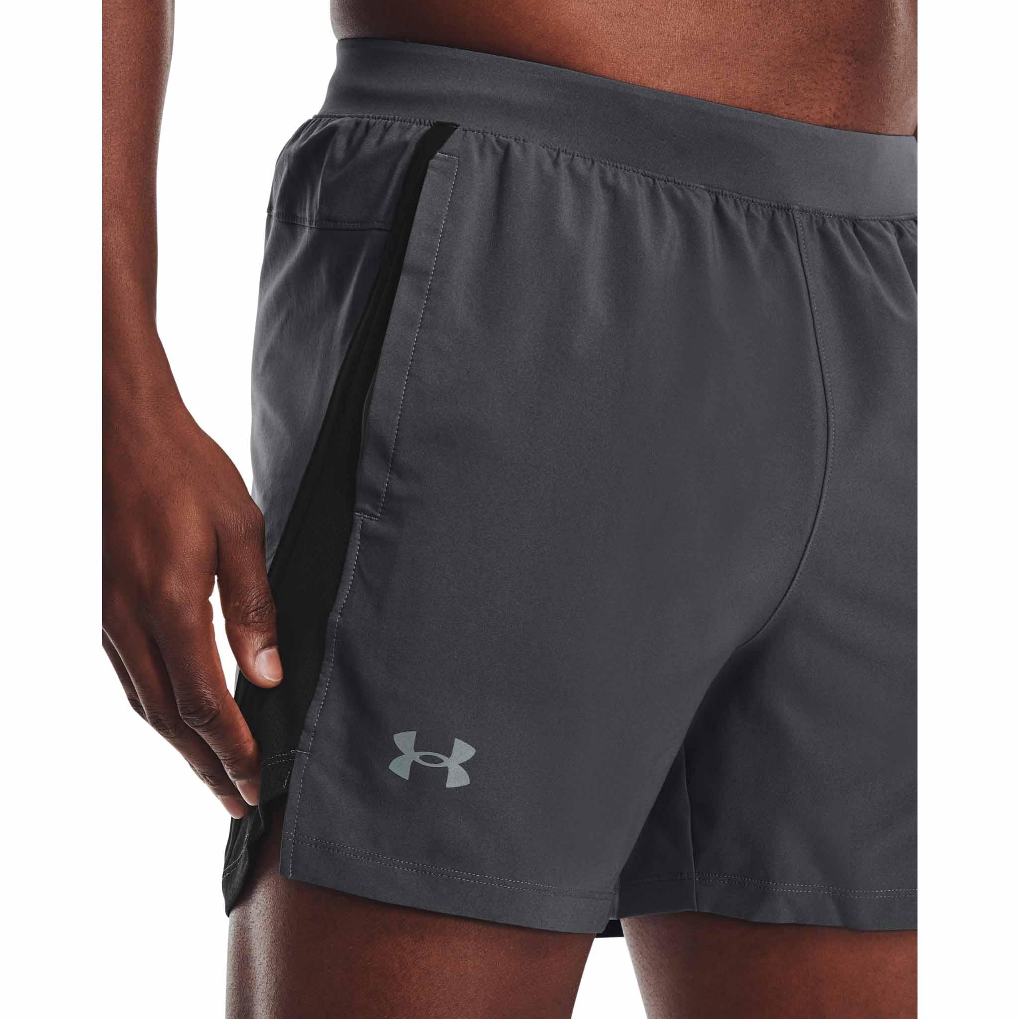 UA Launch 5 pouces short de course à pied pour homme - Image 9