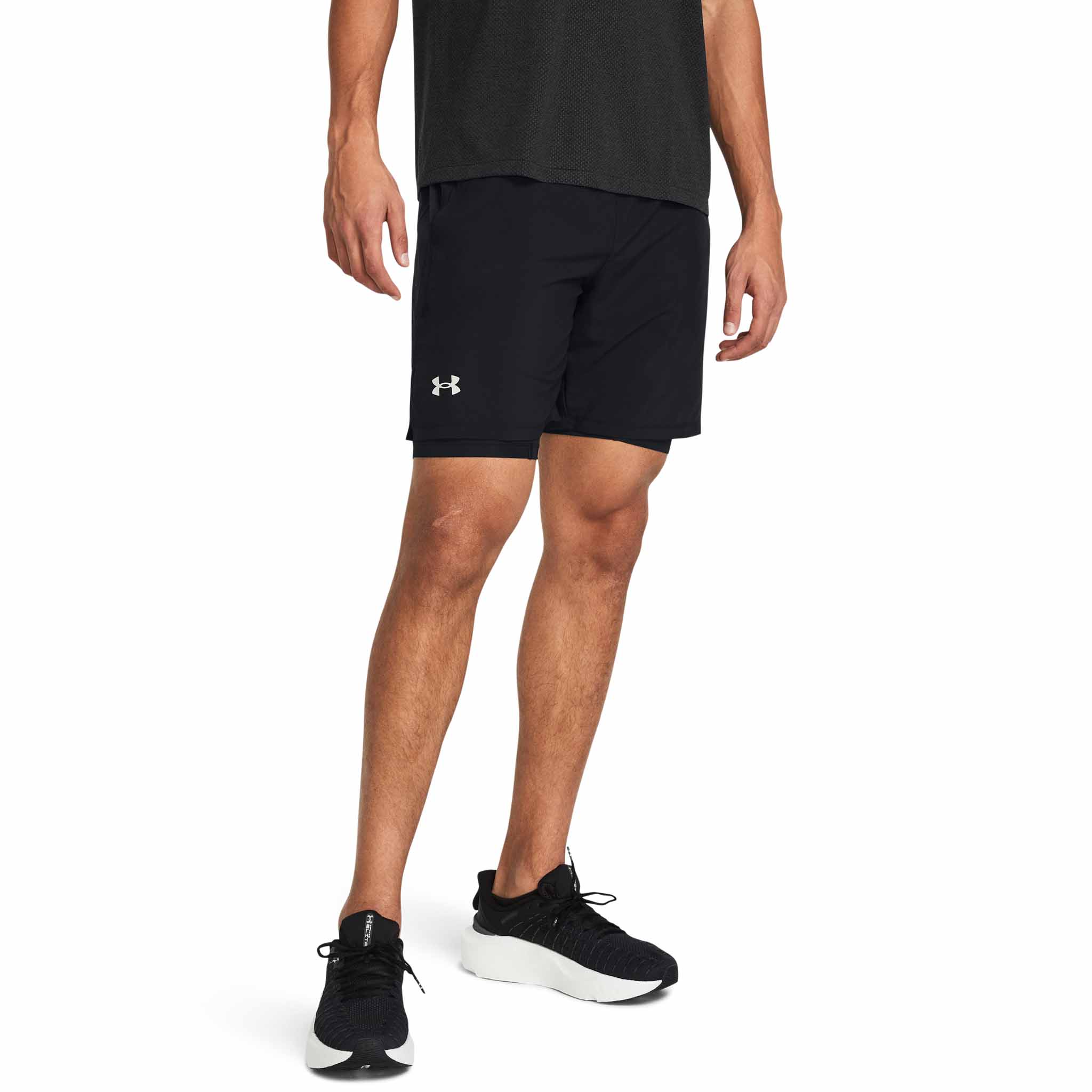 UA Launch 7 pouces shorts de course à pied pour homme 2-en-1