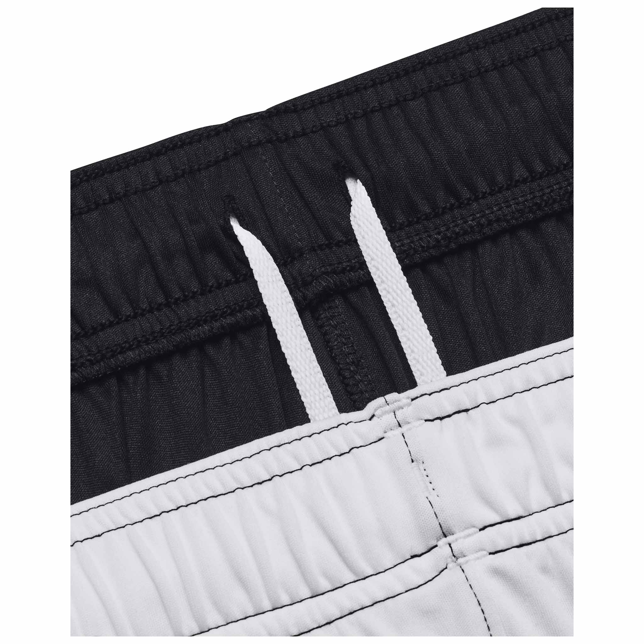UA Maquina 3.0 shorts de soccer pour adultes - Image 5